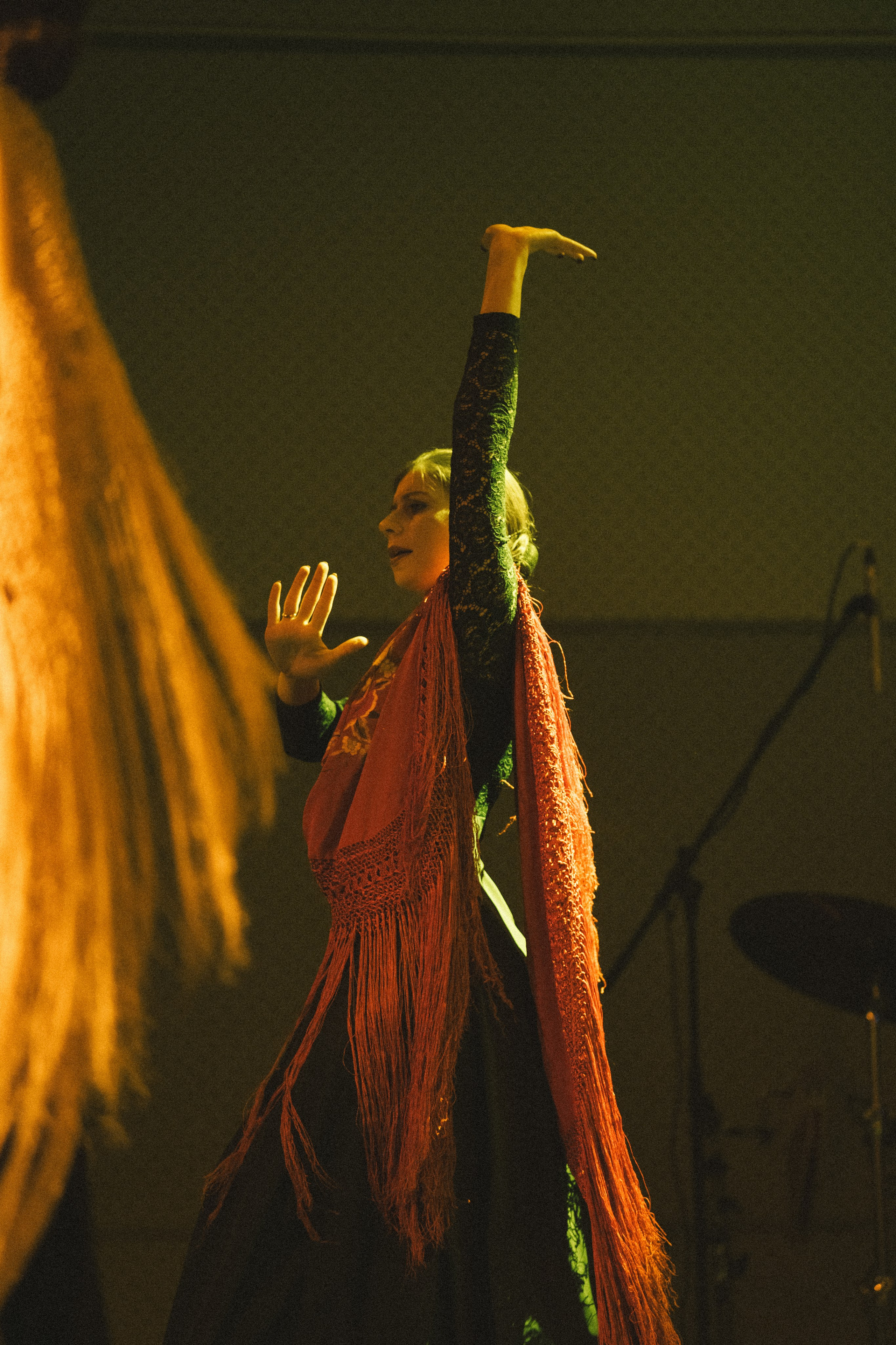 Спектакль «Mujeres» («Женщины»), студия фламенко Tierra del Sol. Анна Демидова — фотография для жизни и бизнеса в Абакане