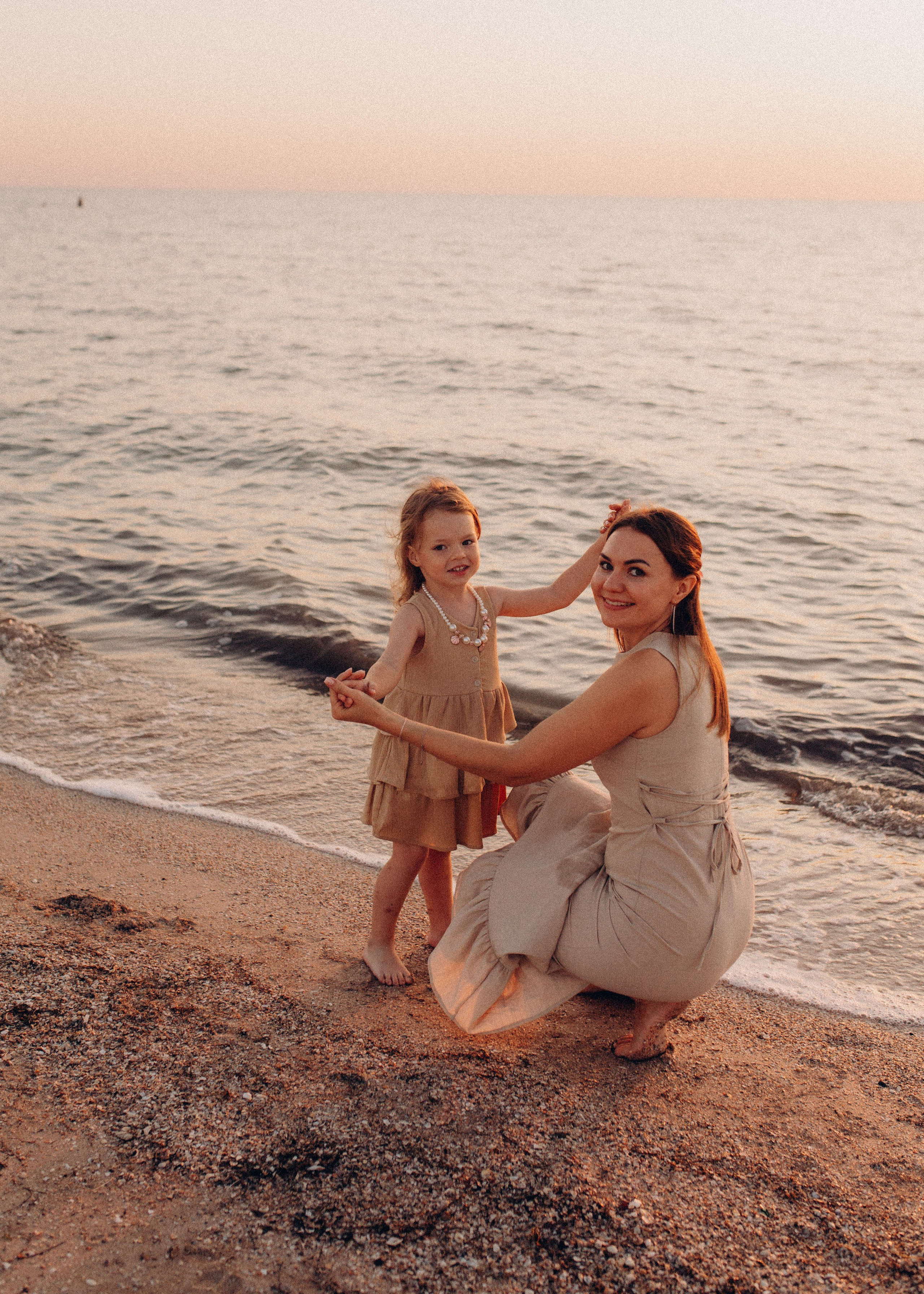 Даша и Алиса. Фотограф в Приморско-Ахтарске Марьяна Чопко