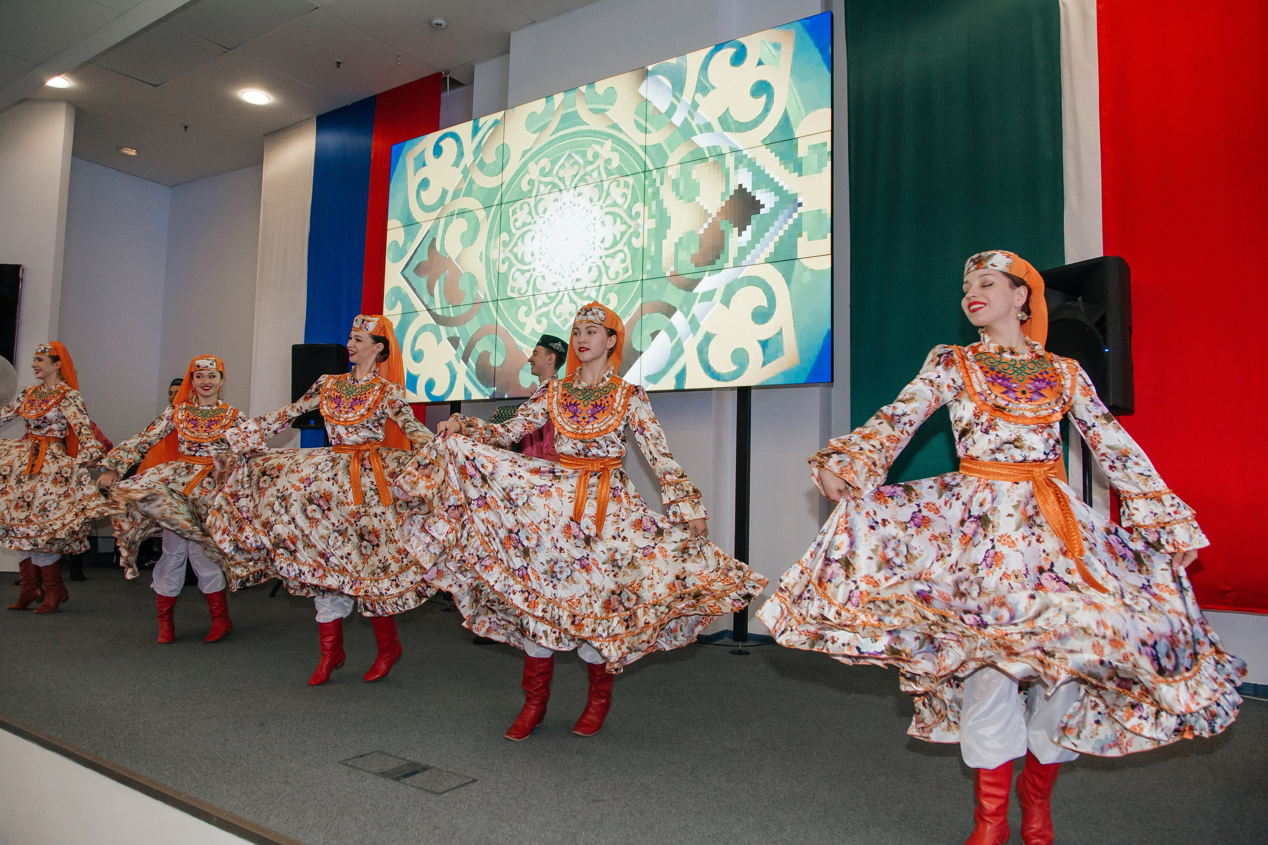 Пенсионный фонд. Свадебный фотограф в Москве и Казани