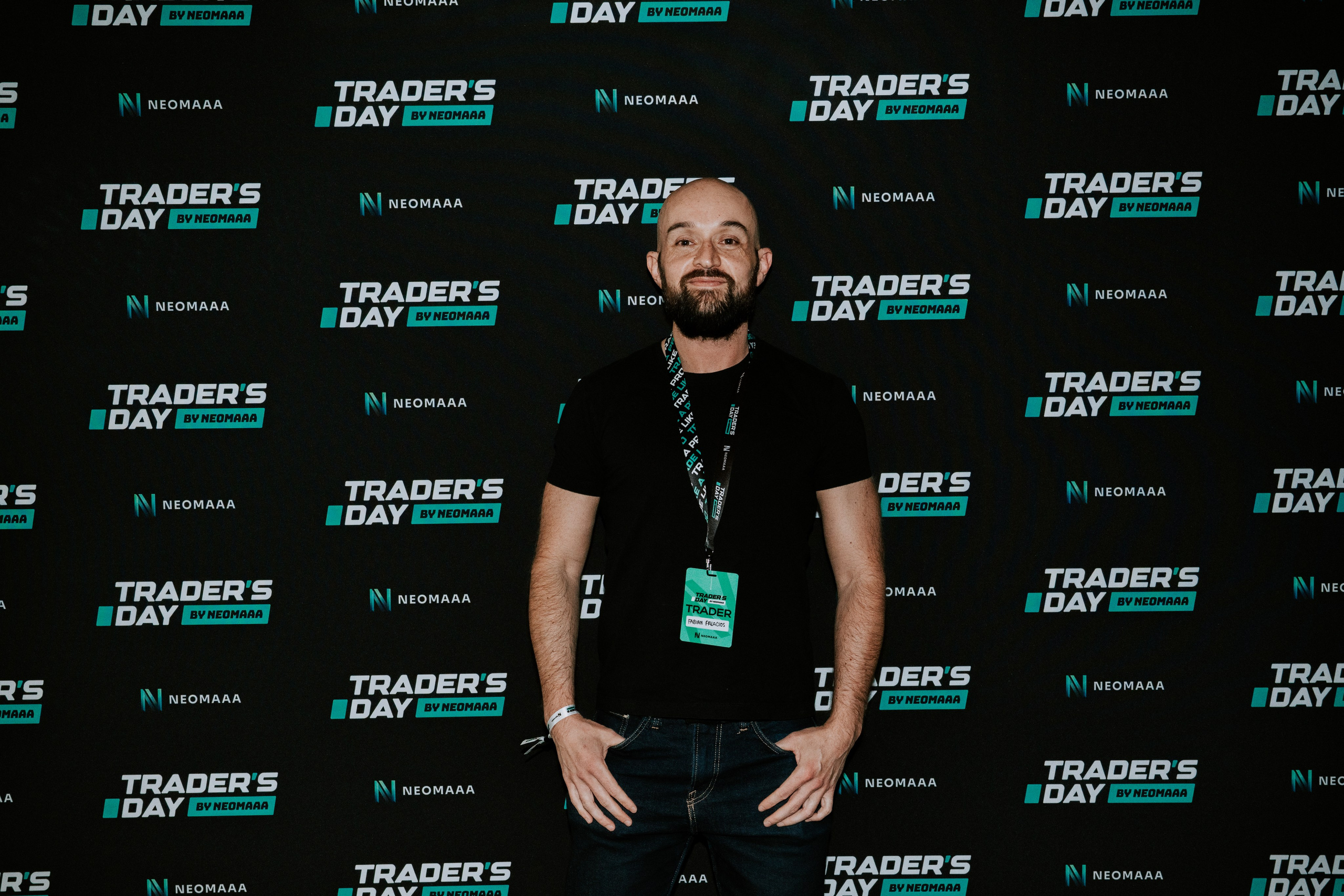 TRADERS DAY By NeomAAA Bogota. NeomAAA Funds Gallery