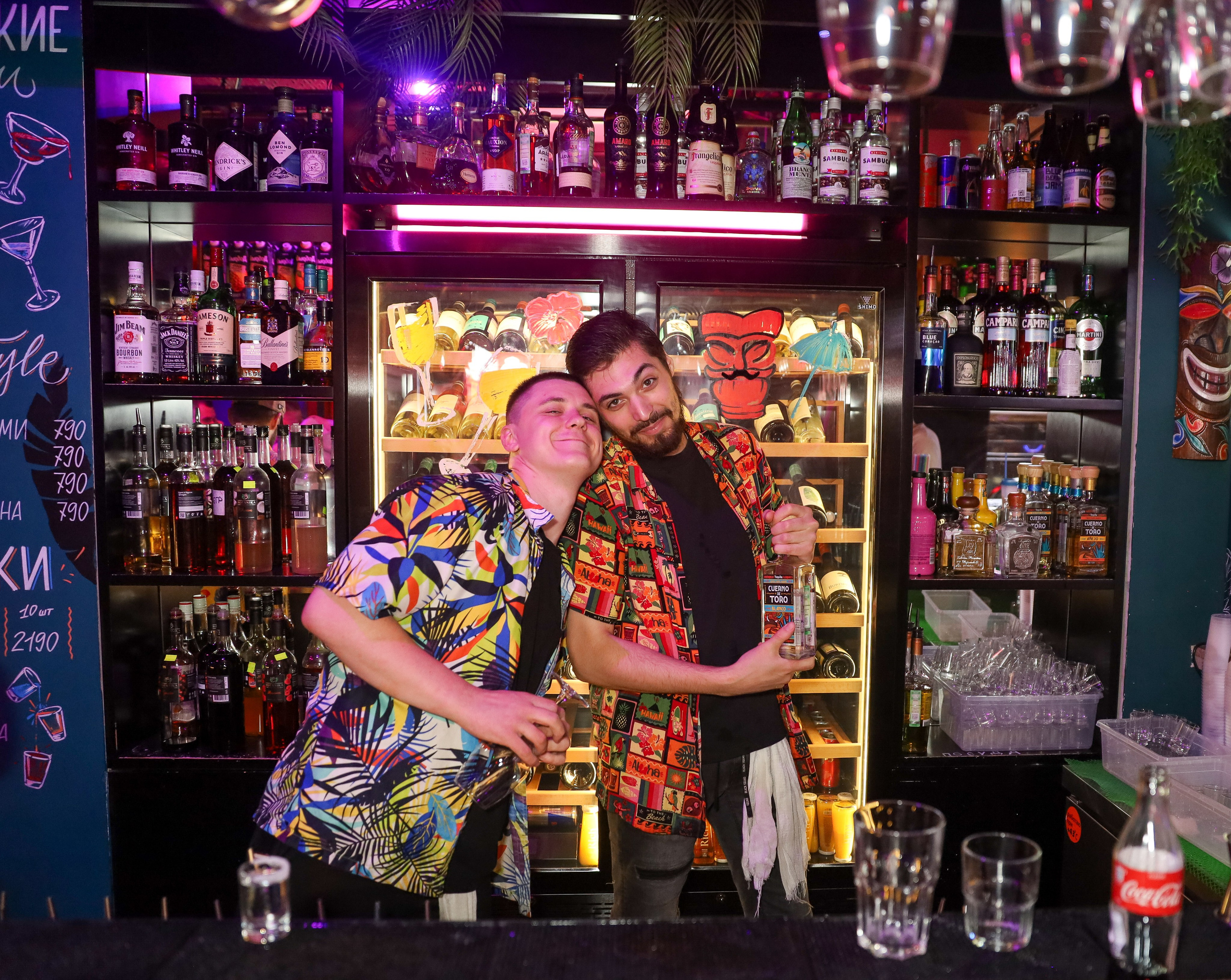 Вечеринки ALOHA BAR. Фотограф мероприятий Ирина Каширина