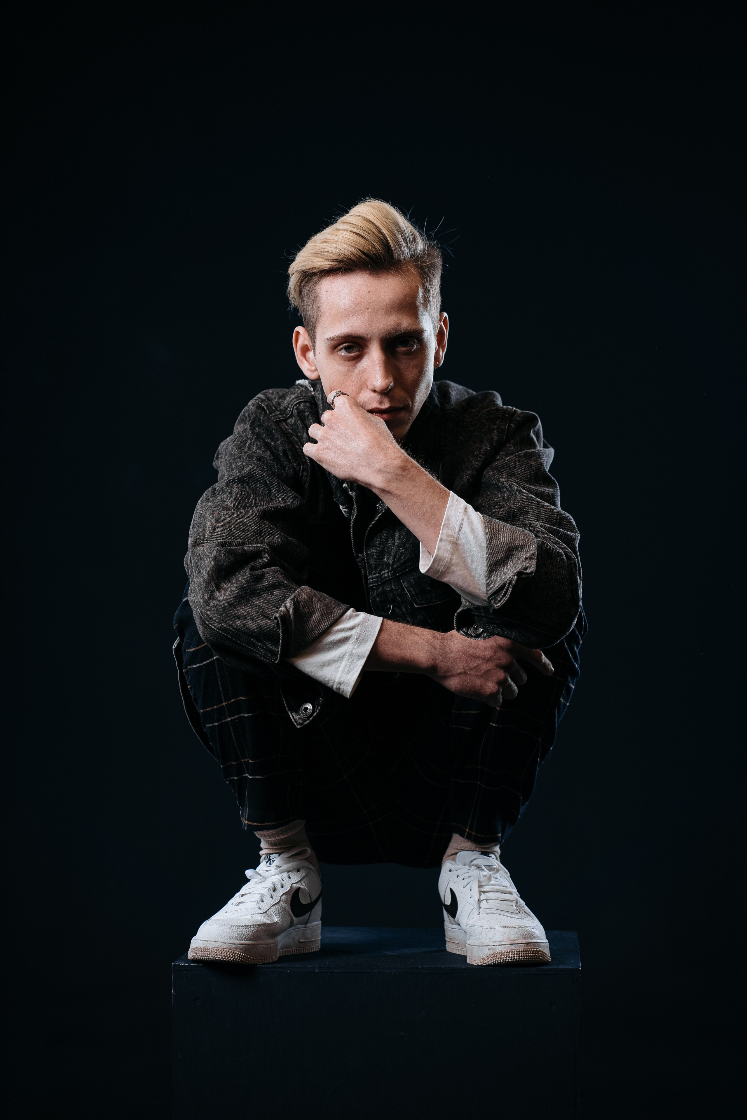 Портреты. Фотограф Москва Денис Косых — портреты, йога, творческие съёмки