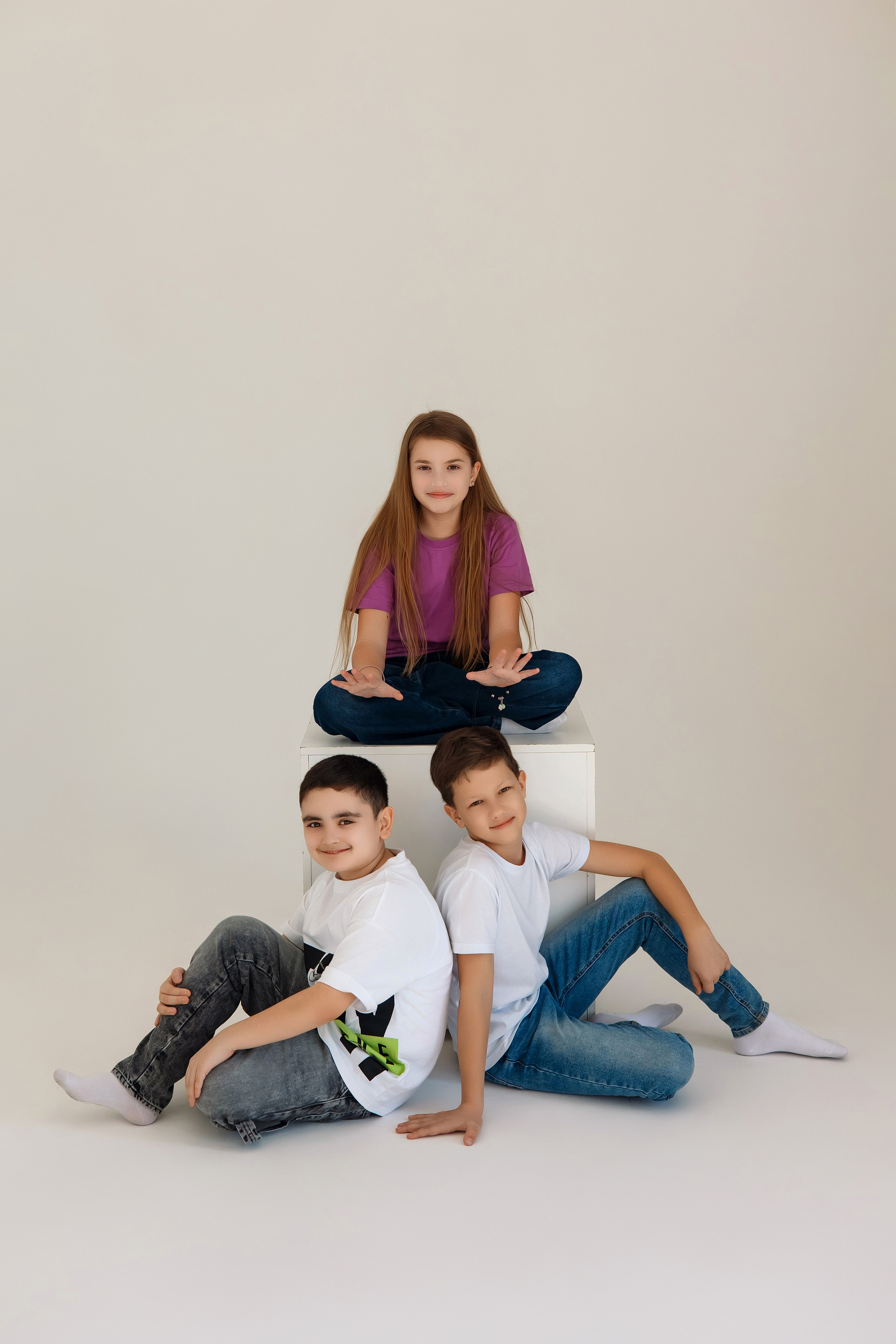 4 класс съемка в фотостудии. Фотограф Любовь Корниенко, Примоский край