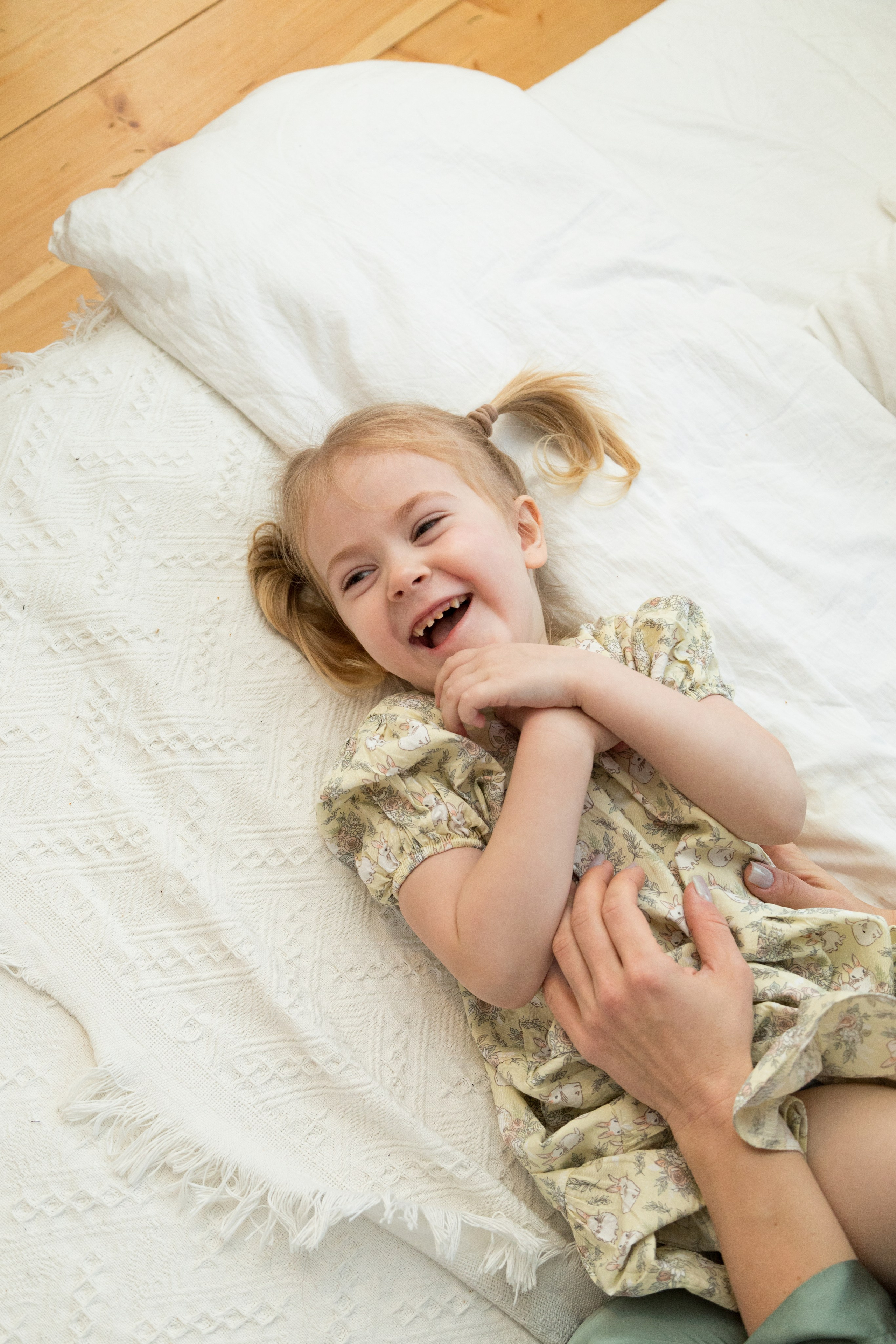 Семейная новогодняя студийная фотосессия. Детский и контент фотограф Надя Волкова Санкт-Петербург