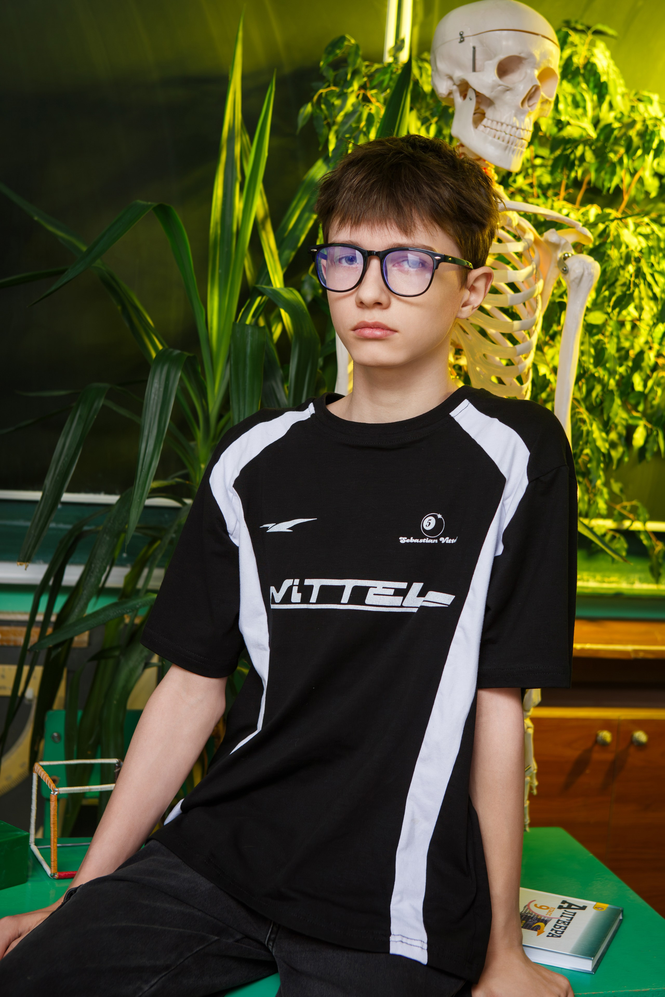 ПОРТРЕТНАЯ ФОТОСЕССИЯ В КЛАССЕ ДЛЯ 9 КЛАССОВ. ТВОЙ АЛЬБОМ / ТВОИ ПРАВИЛА