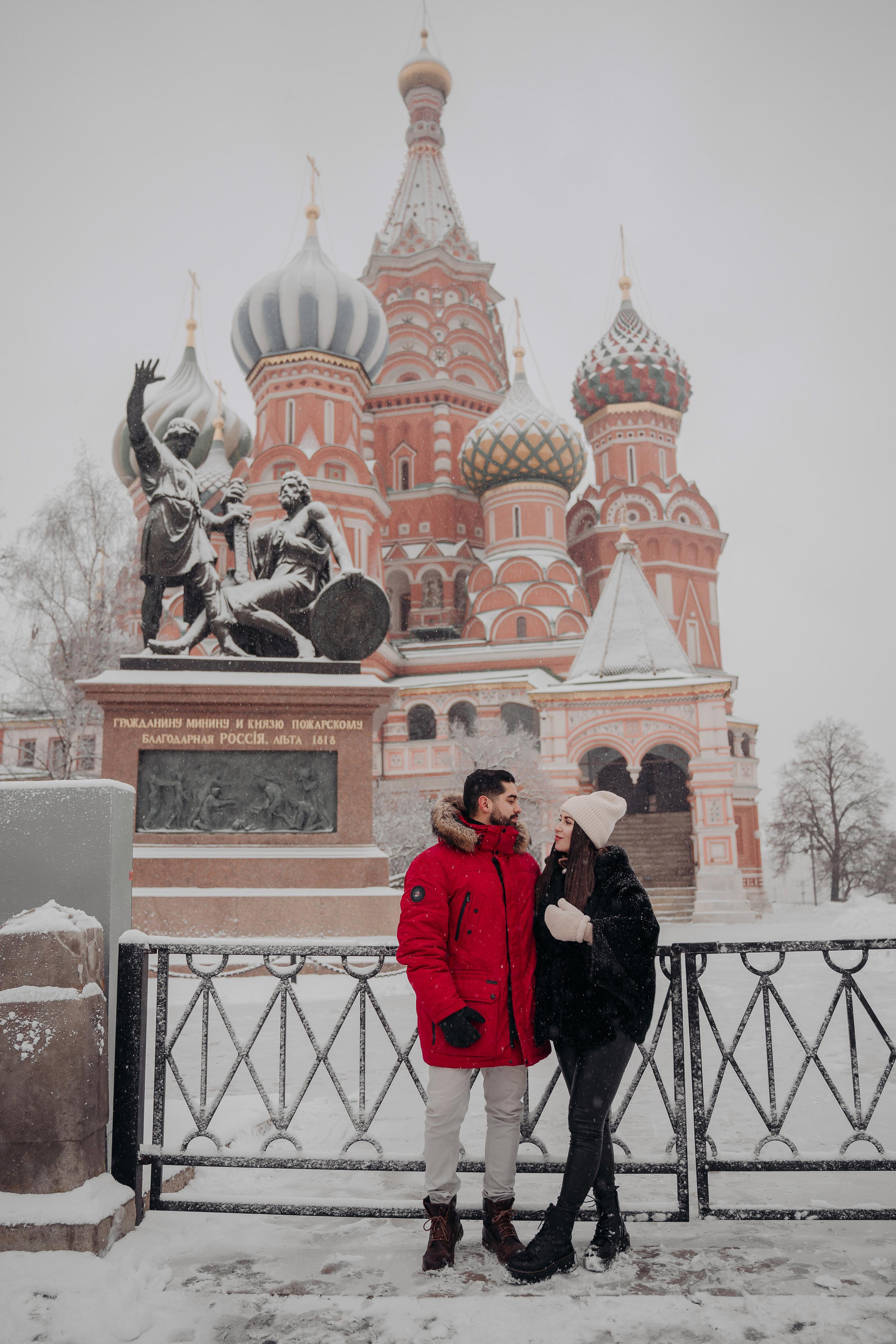 Новогодняя фотосессия на Красной площади для Мигеля и Марины