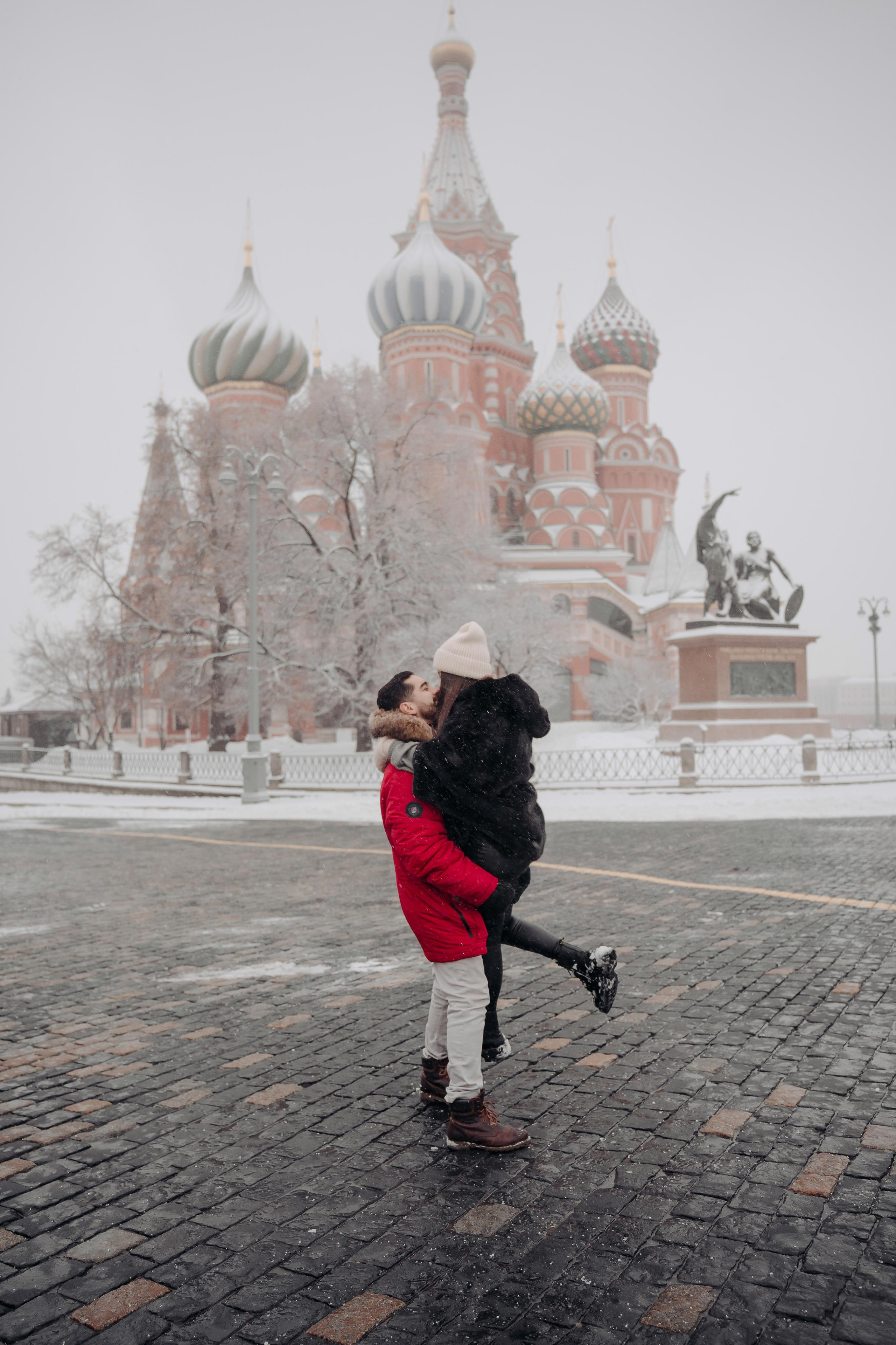 Новогодняя фотосессия на Красной площади для Мигеля и Марины