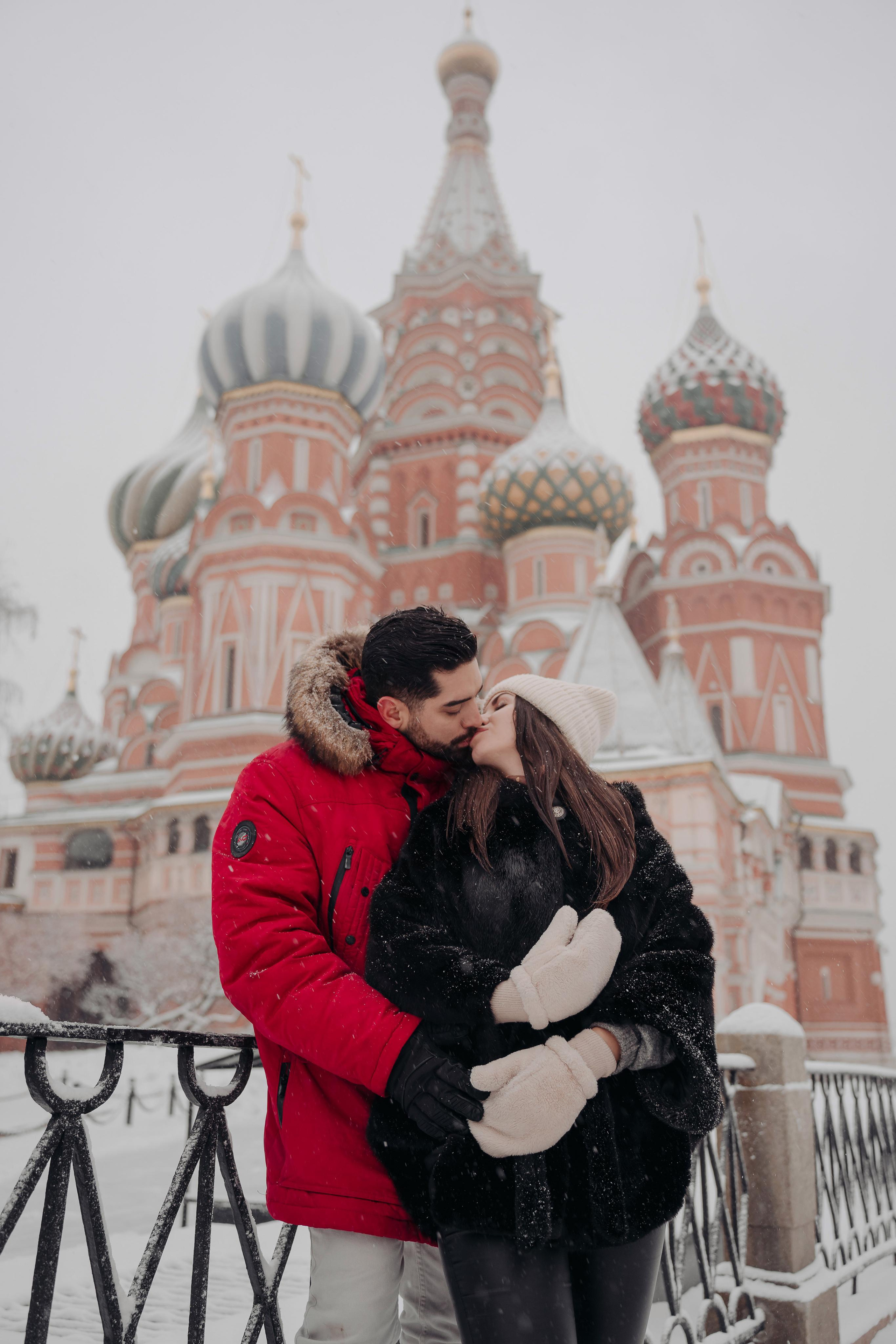 Новогодняя фотосессия на Красной площади для Мигеля и Марины