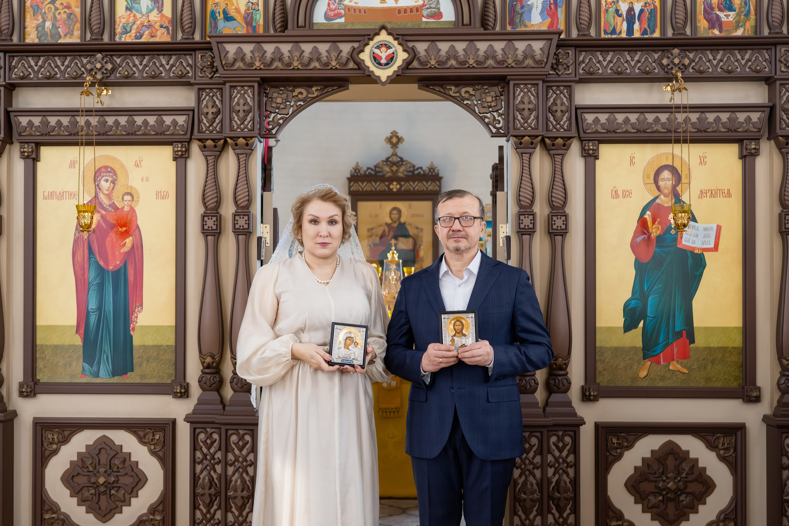 Храм Страстотерпцев (п.Южный). Церковный фотограф на Таинство Крещения и Венчания в Оренбурге и Оренбургской области Екатерина Белкина