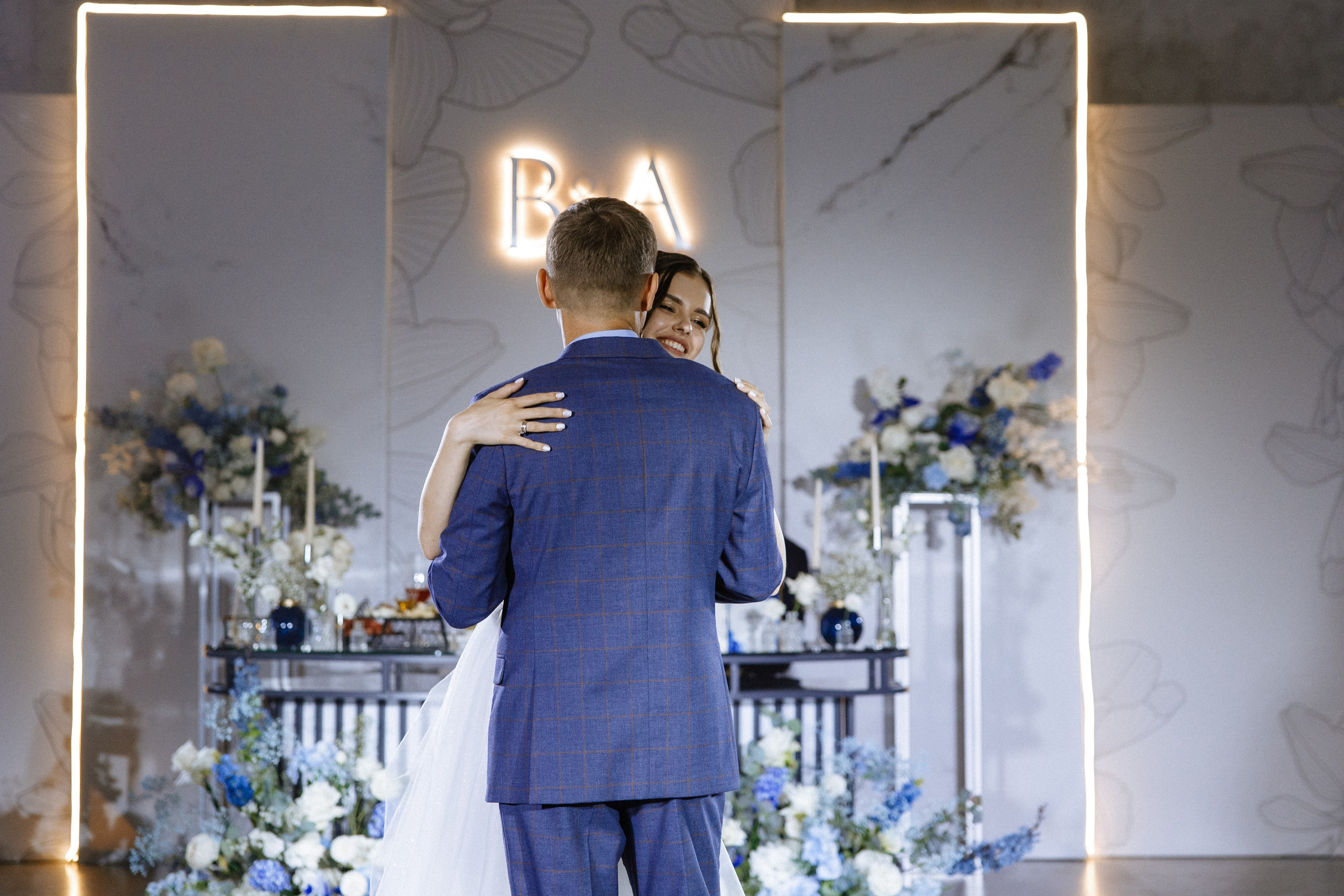 Влад и Арина. Hyatt- шатер Небо. Свадебный фотограф Балчугова Мария Екатеринбург