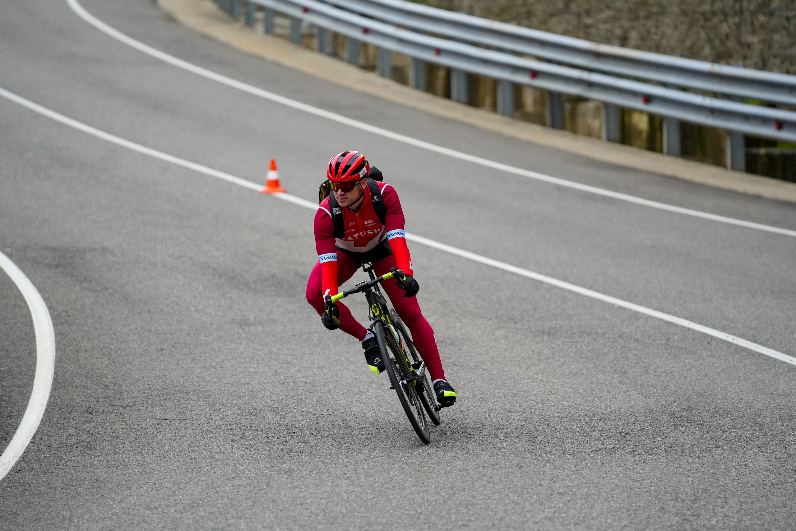 Велогонка «Три горы» на курортах горного кластера Красная Поляна. Репортажный фотограф в Красной Поляне и Сочи Павлюченко Екатерина
