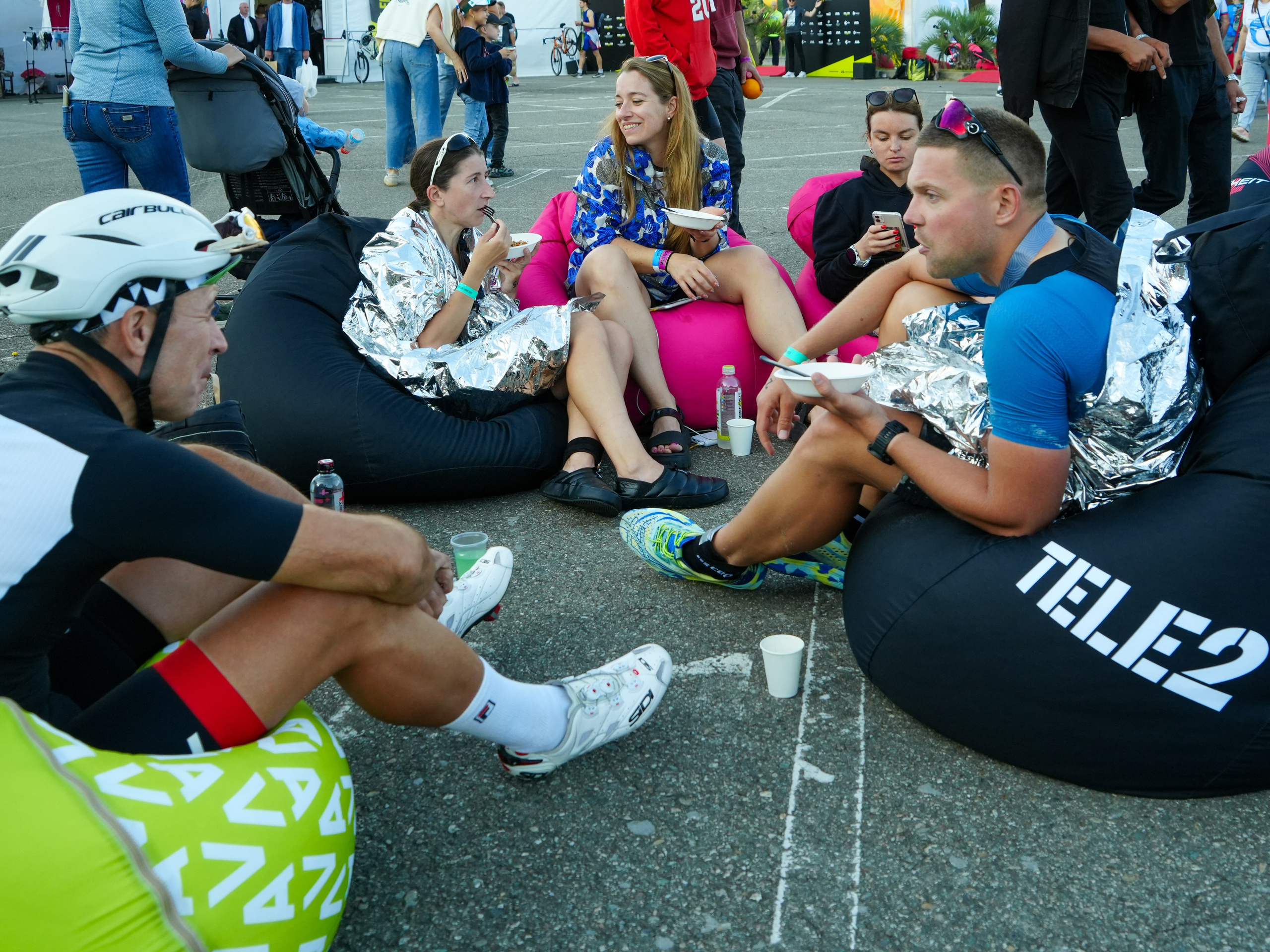 Фотоотчет партнерской интеграции для компании TELE2 на фестивале Ironstar. Репортажный фотограф в Красной Поляне и Сочи Павлюченко Екатерина