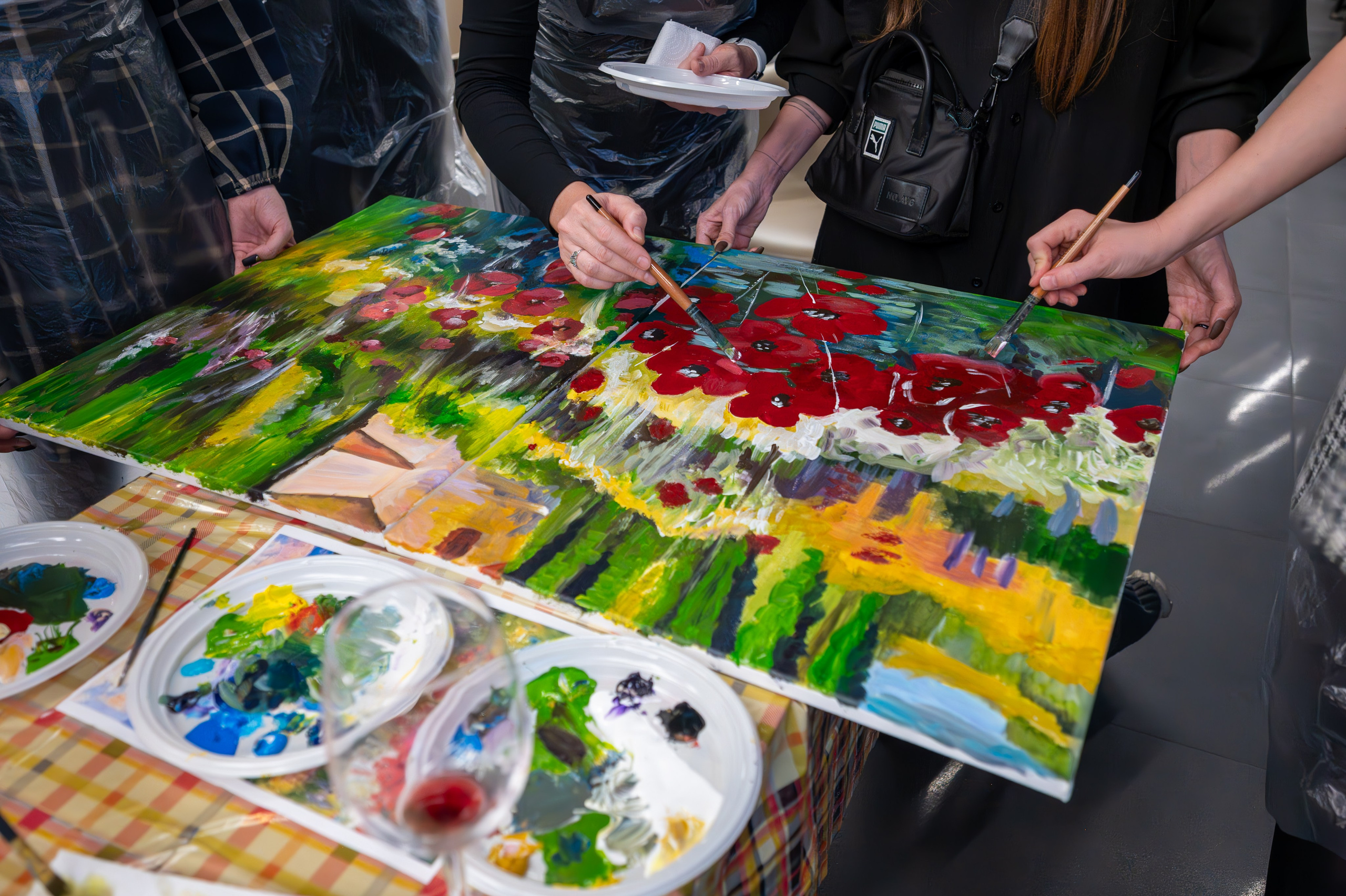 MICE мероприятие — мастер класс по акварели. Репортажный фотограф в Красной Поляне и Сочи Павлюченко Екатерина