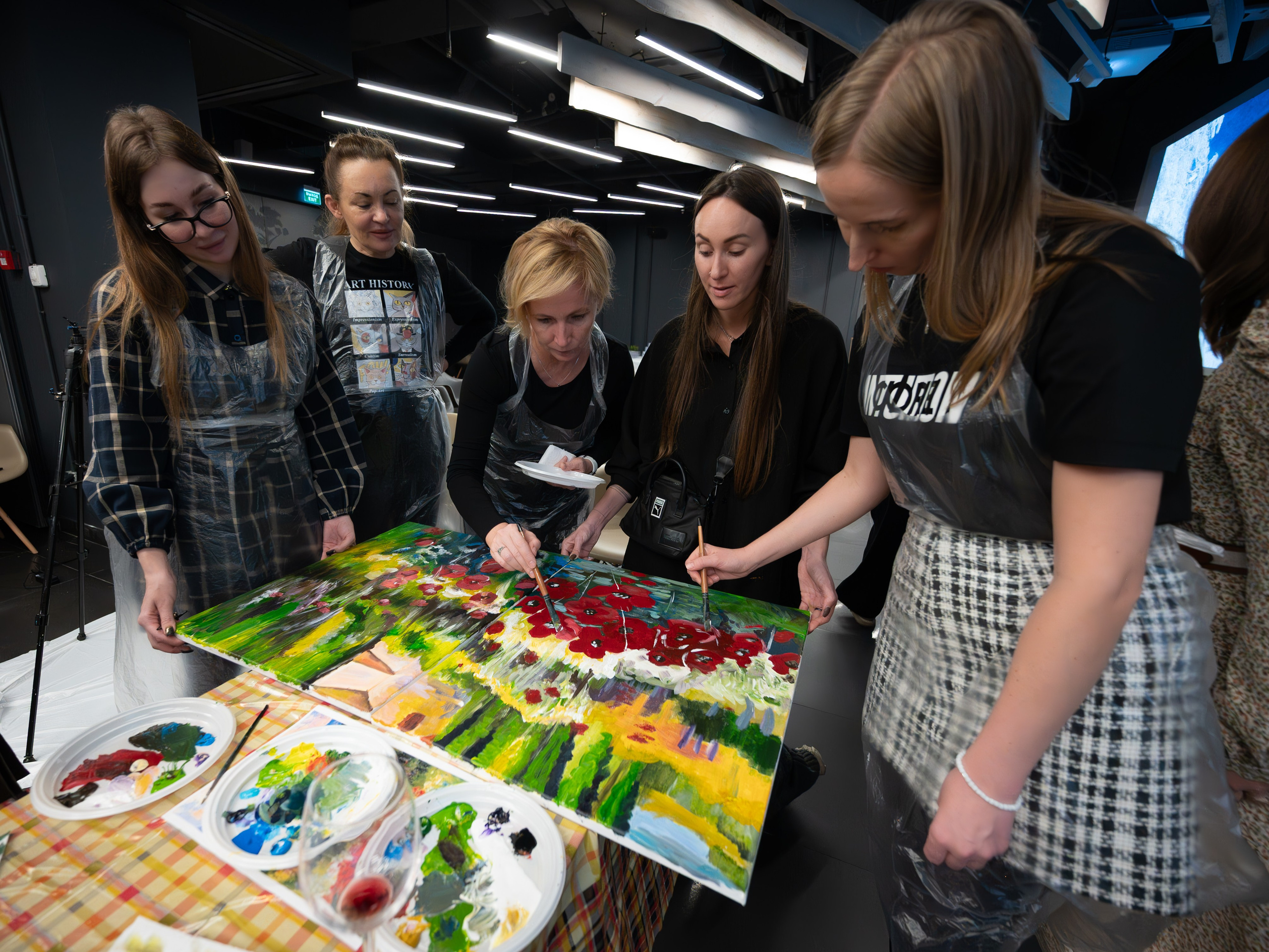 MICE мероприятие — мастер класс по акварели. Репортажный фотограф в Красной Поляне и Сочи Павлюченко Екатерина