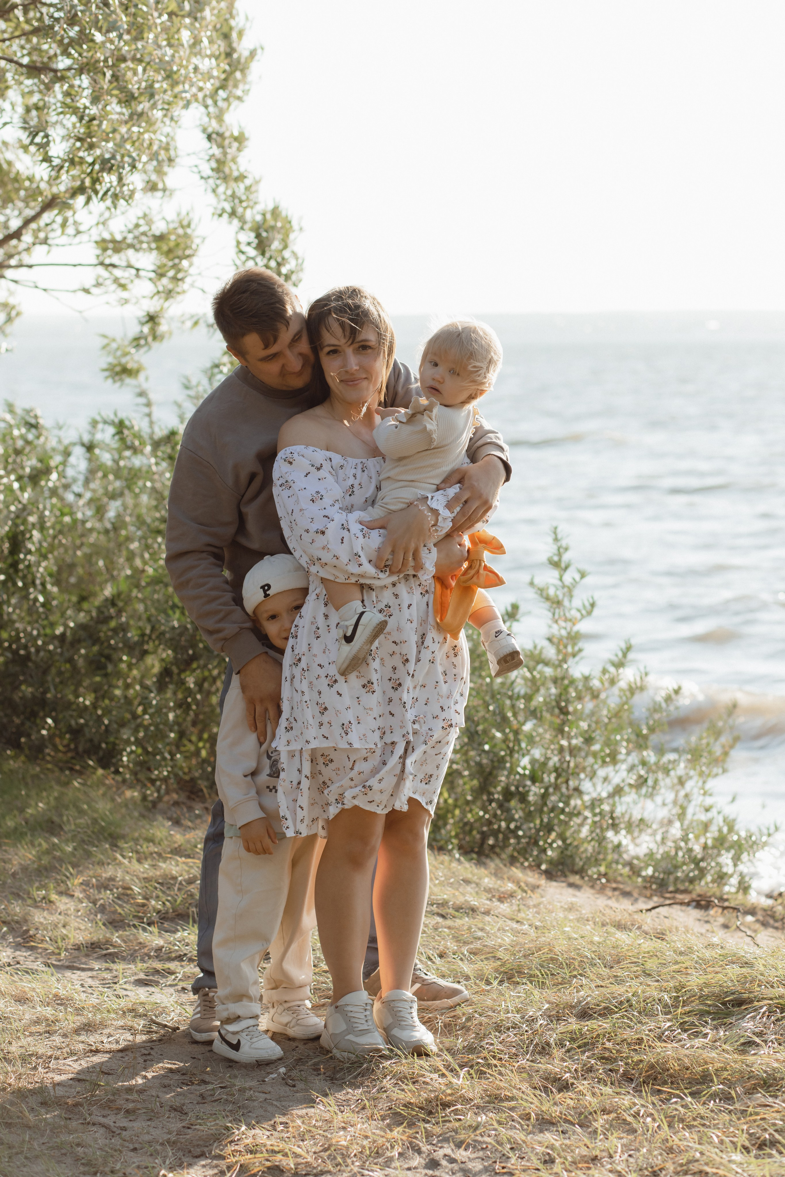 На берегу. Семейный и свадебный фотограф в Челябинске Мария Леонтьева