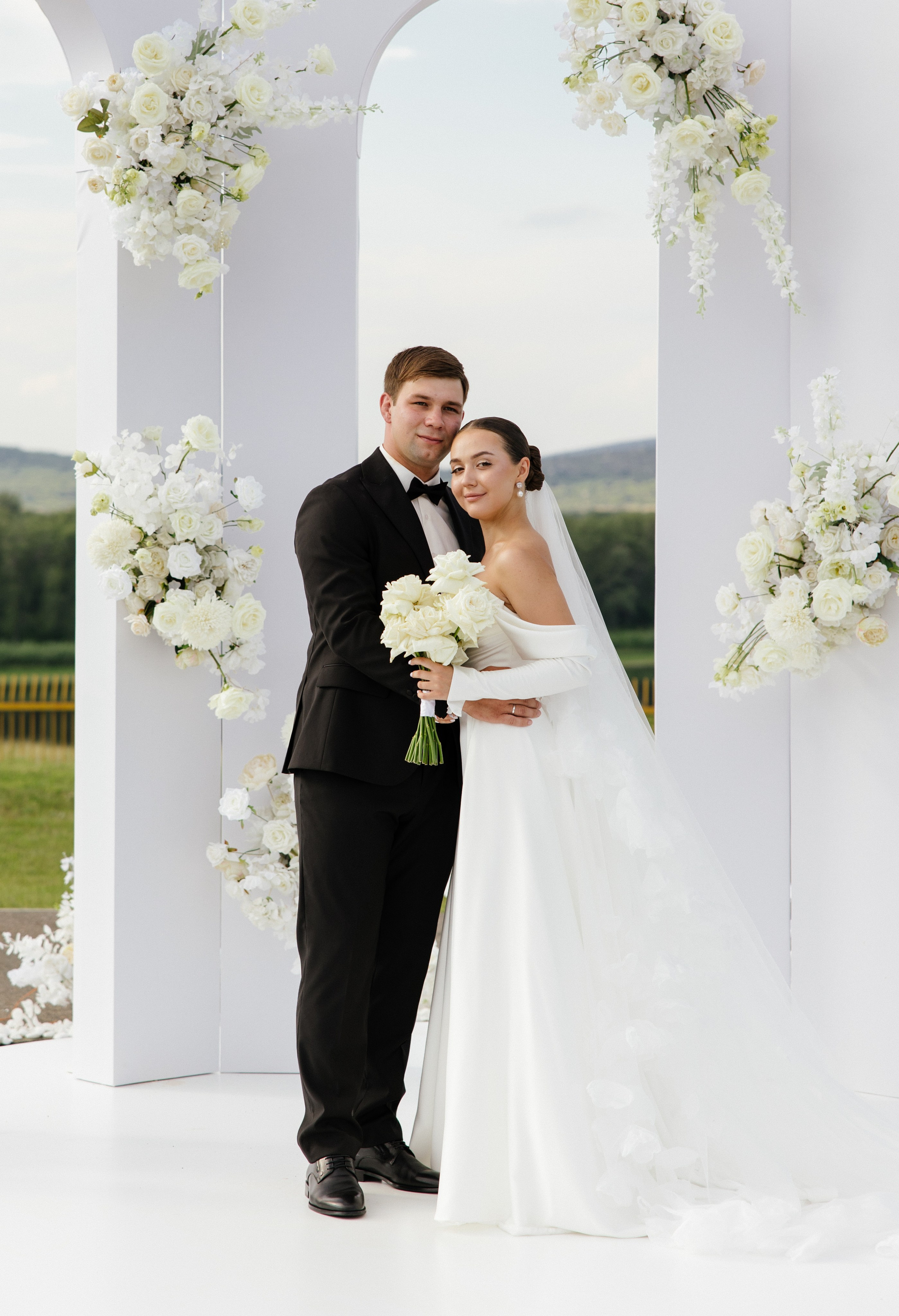 Красивая свадьба в классическом стиле. Организатор Романова Любовь