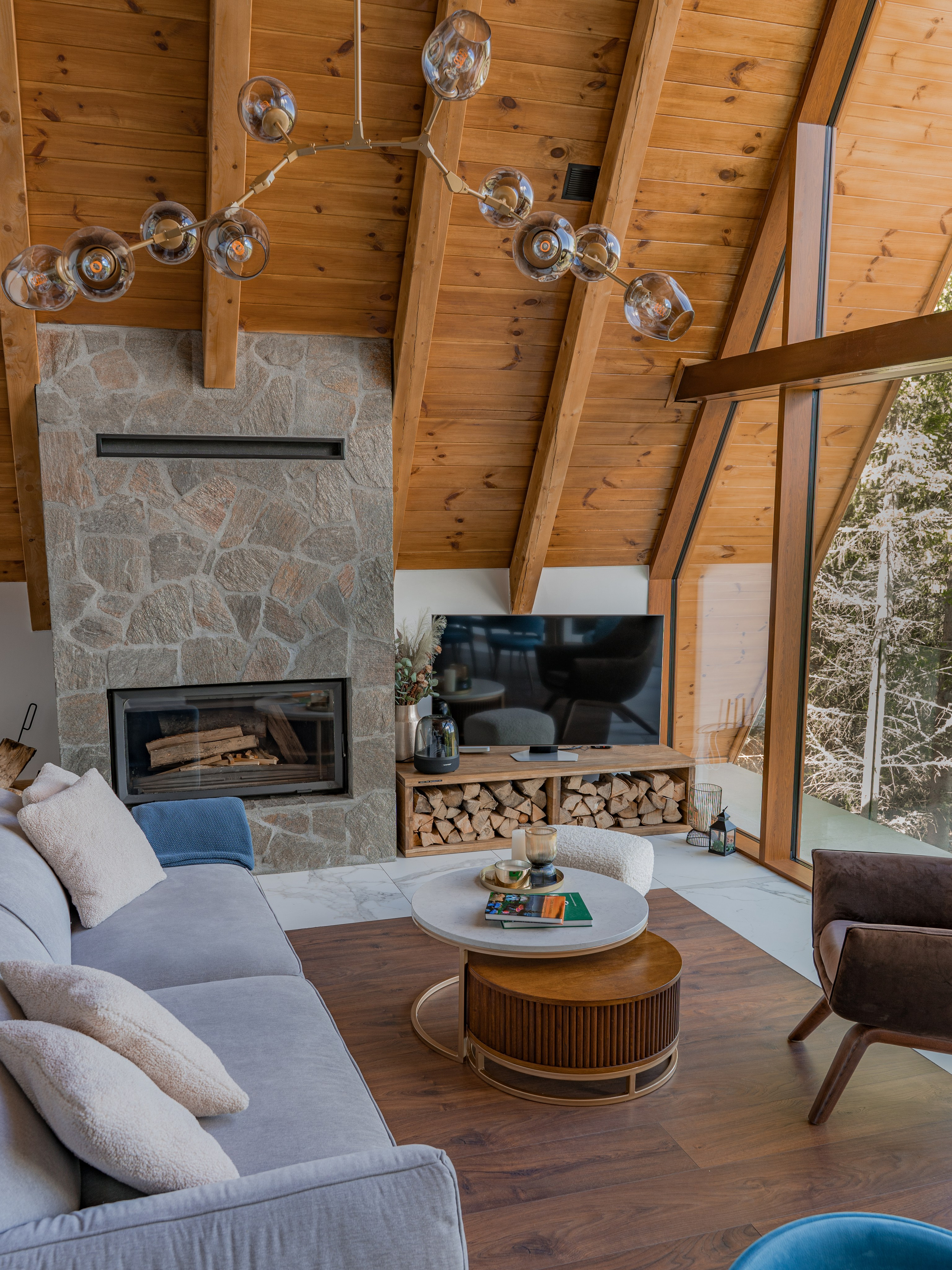 Sofia Luxury Mountain Home. Photographer Liana Sudets Serbia Kopaonik Brzece Brus