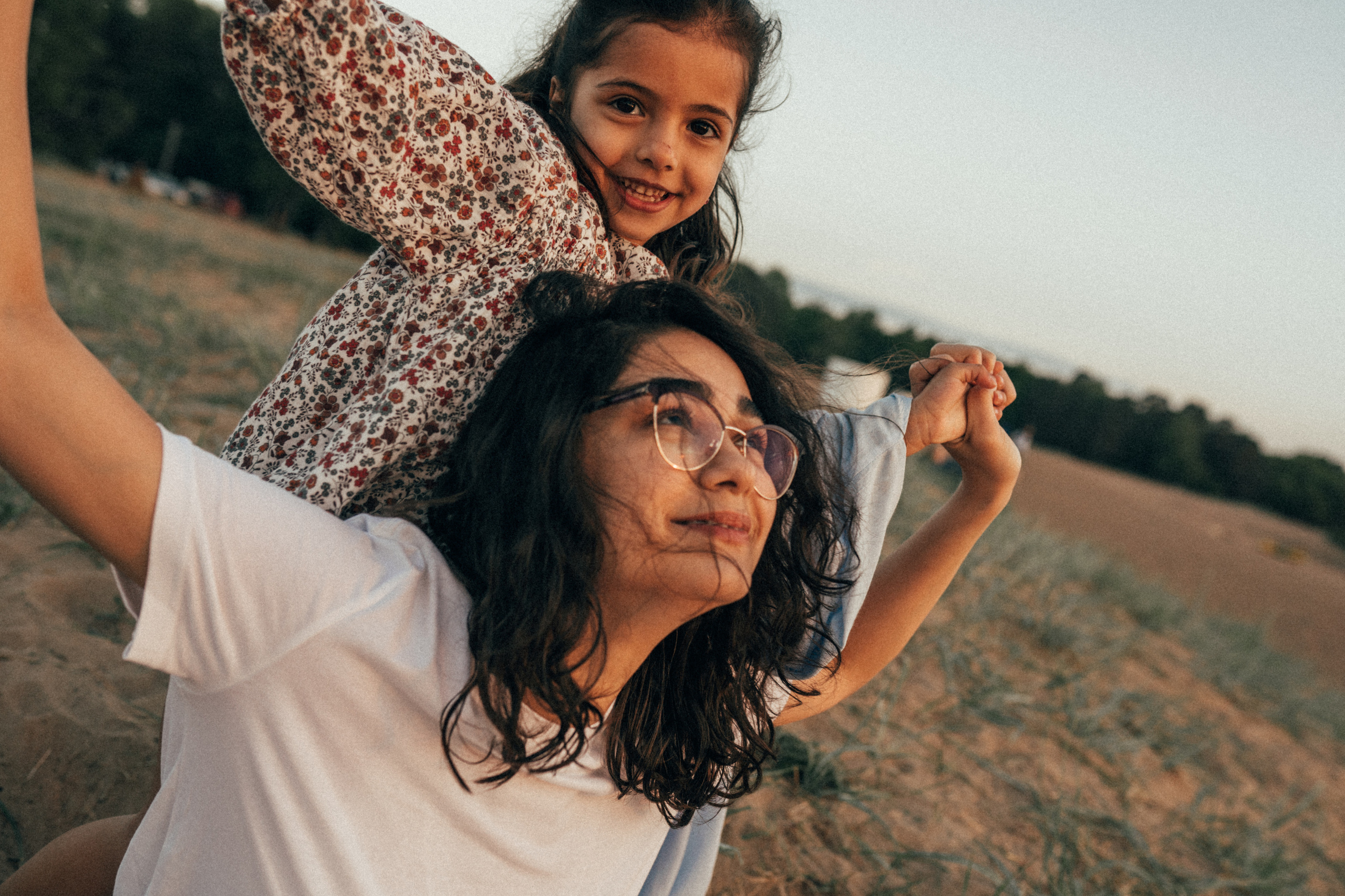 Сабина и Амина, июль 2021. Семейный фотограф Санкт-Петербург СПб Митрофанова Ольга