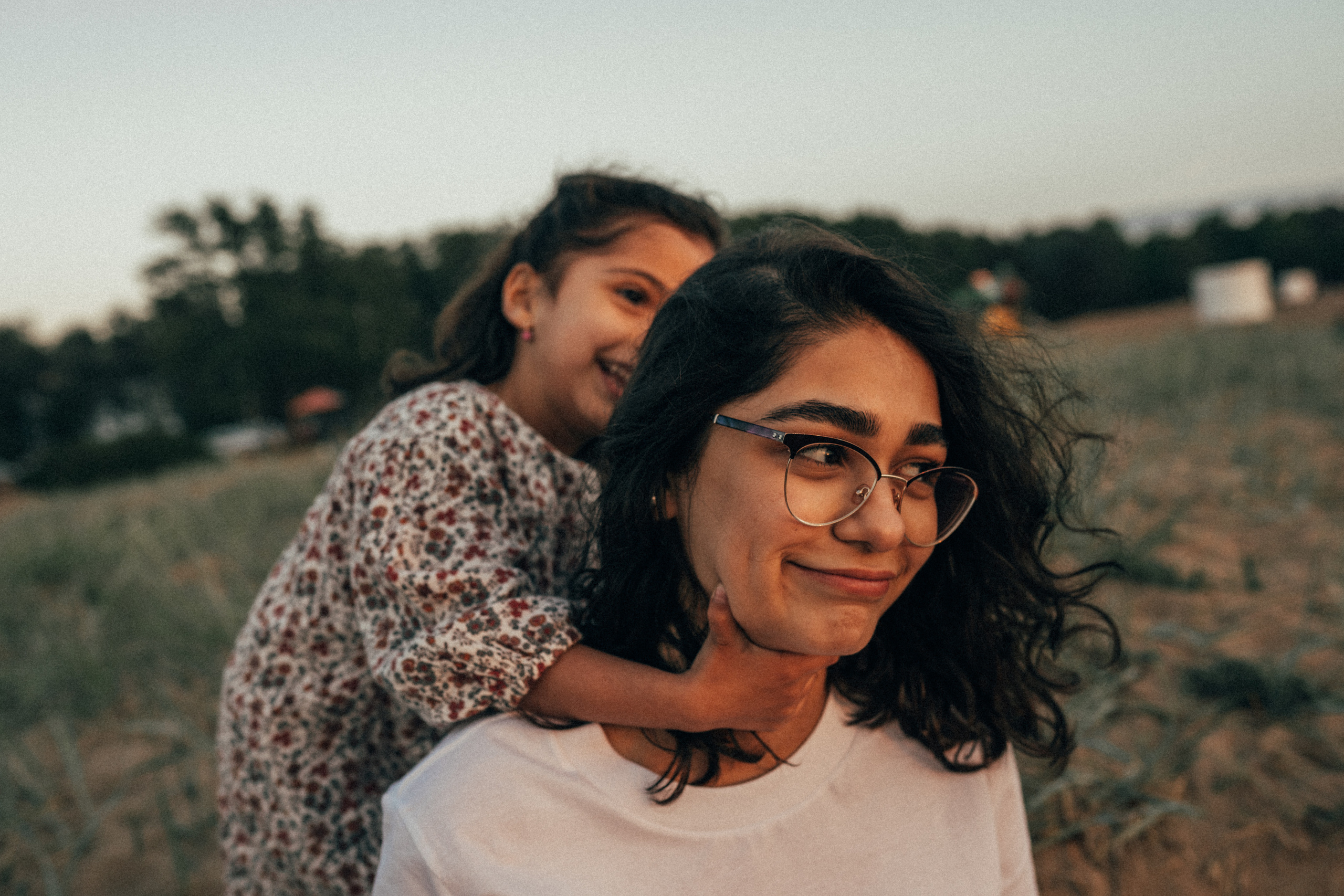 Сабина и Амина, июль 2021. Семейный фотограф Санкт-Петербург СПб Митрофанова Ольга
