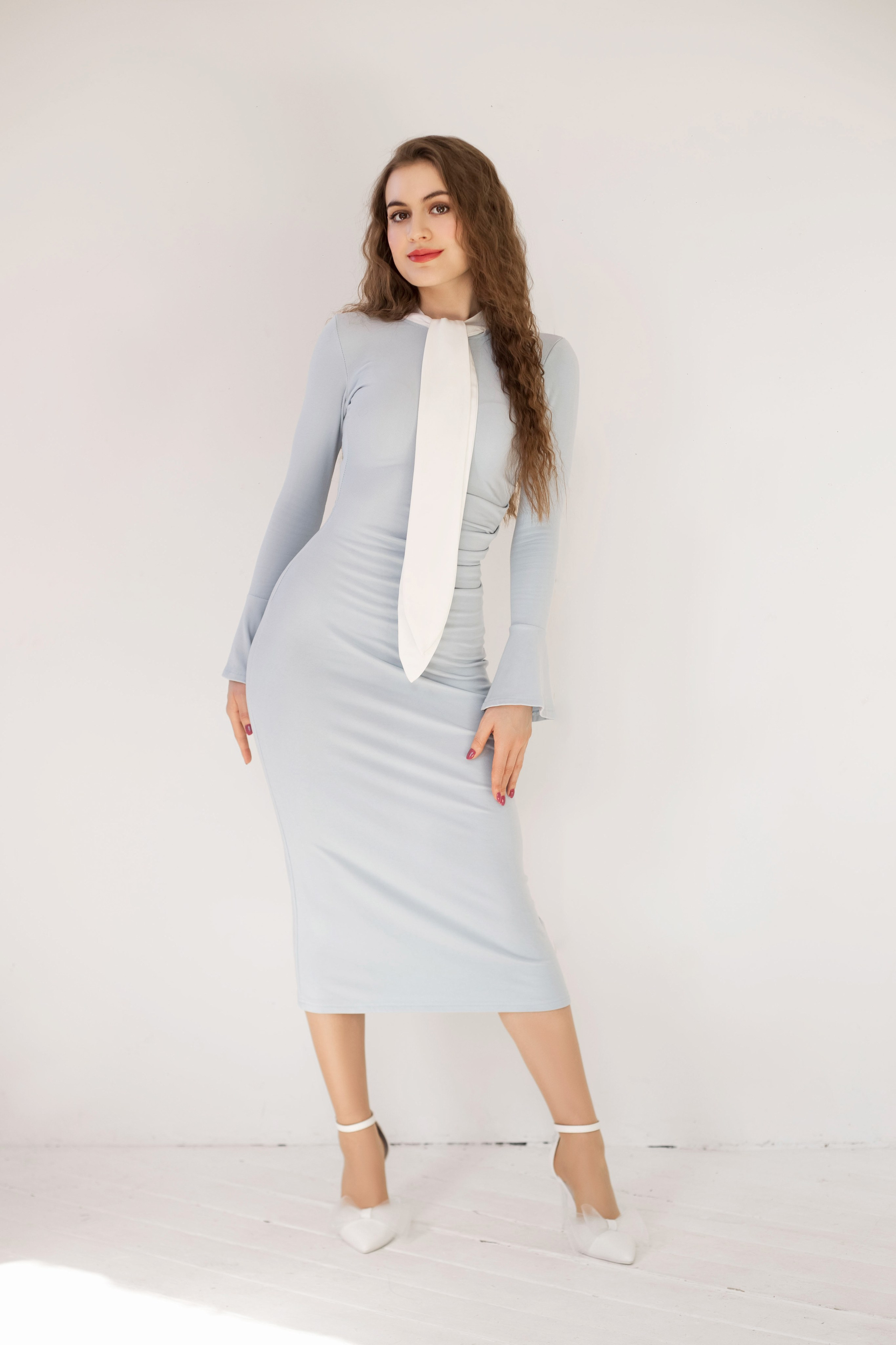 Фотосессия девушки в студии