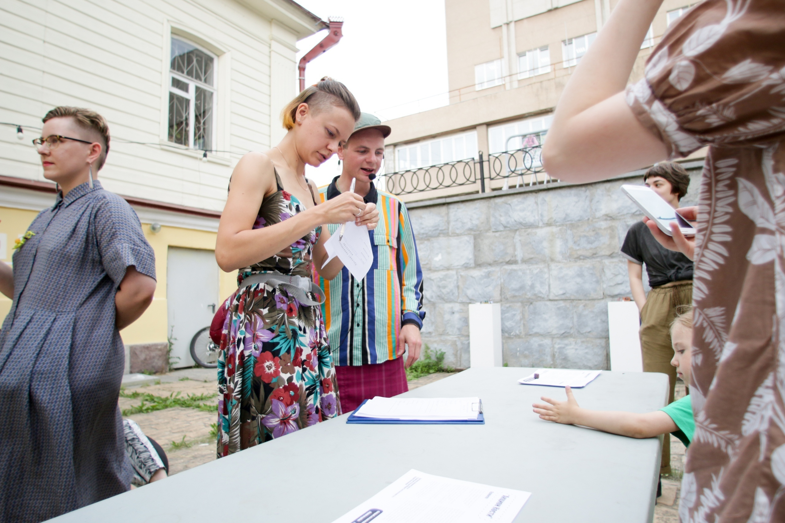 Акцион Кости. Акцион Кости - это игра на произведения искусства