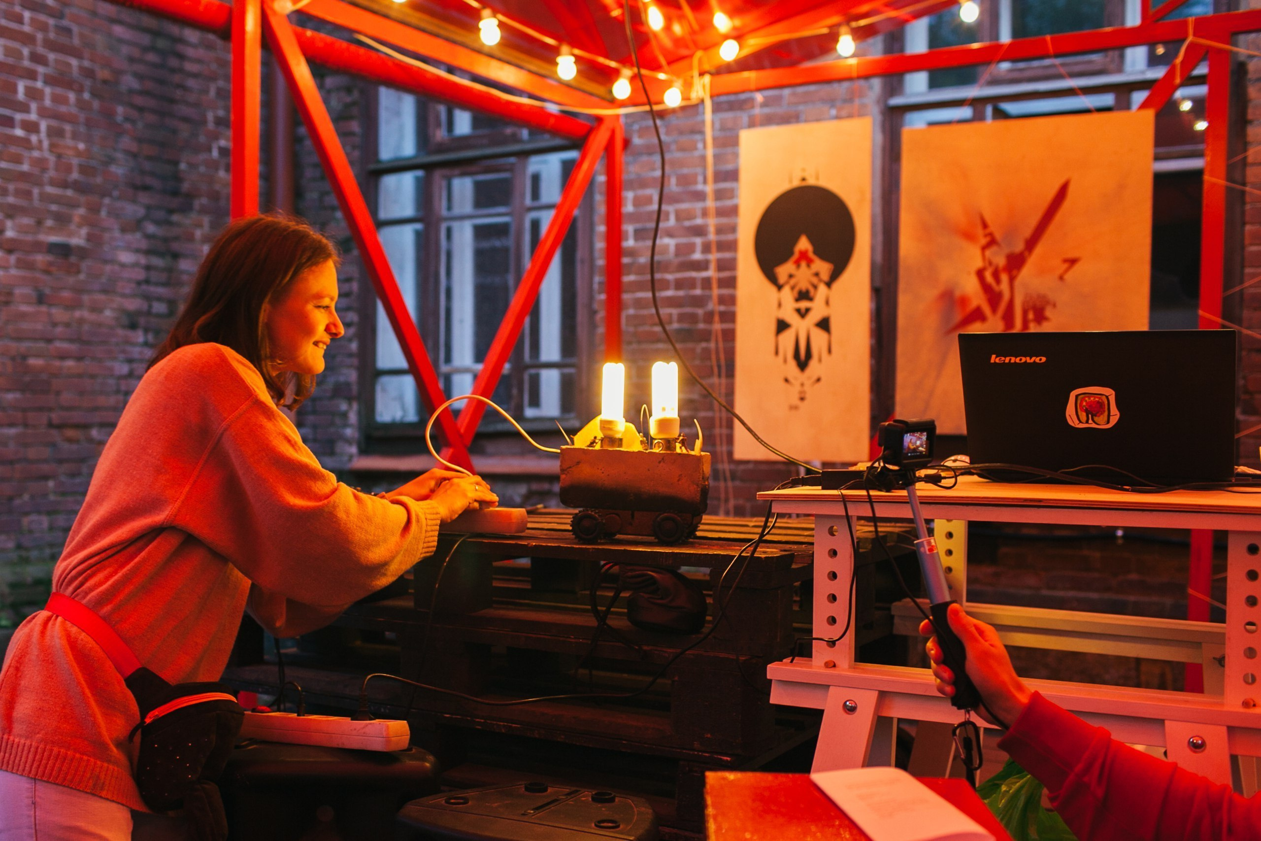 Акцион Кости. Акцион Кости - это игра на произведения искусства