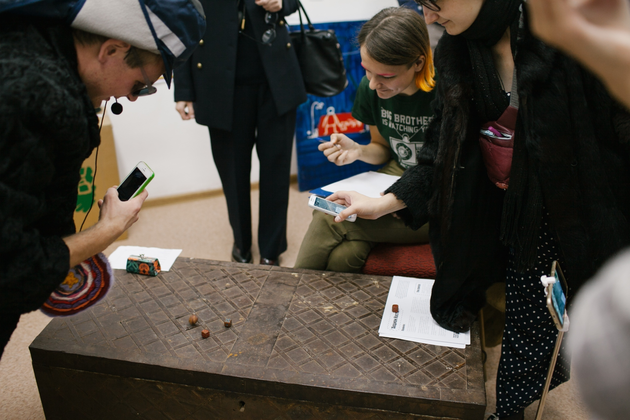 Акцион Кости. Акцион Кости - это игра на произведения искусства