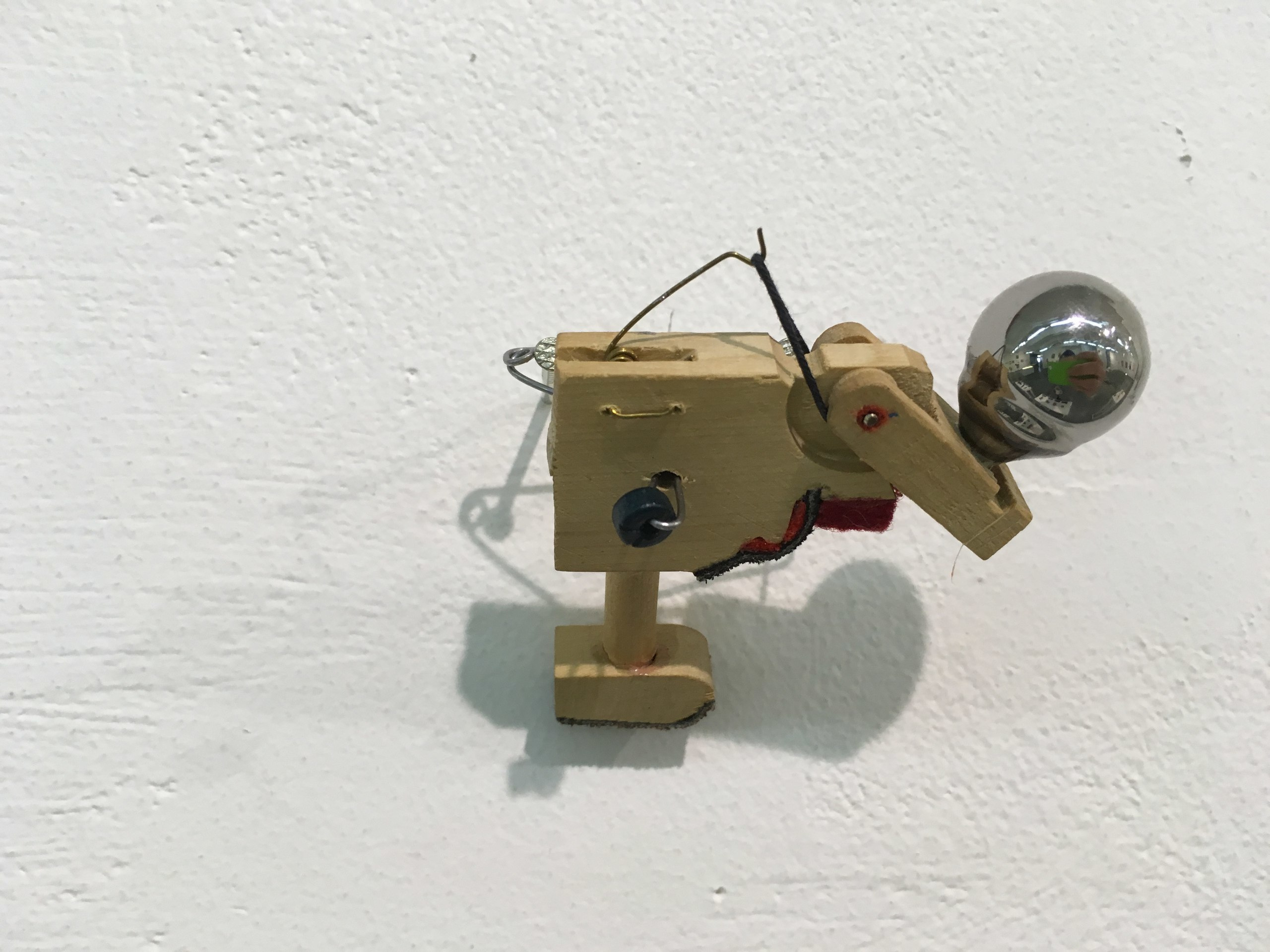 Акцион Кости. Акцион Кости - это игра на произведения искусства