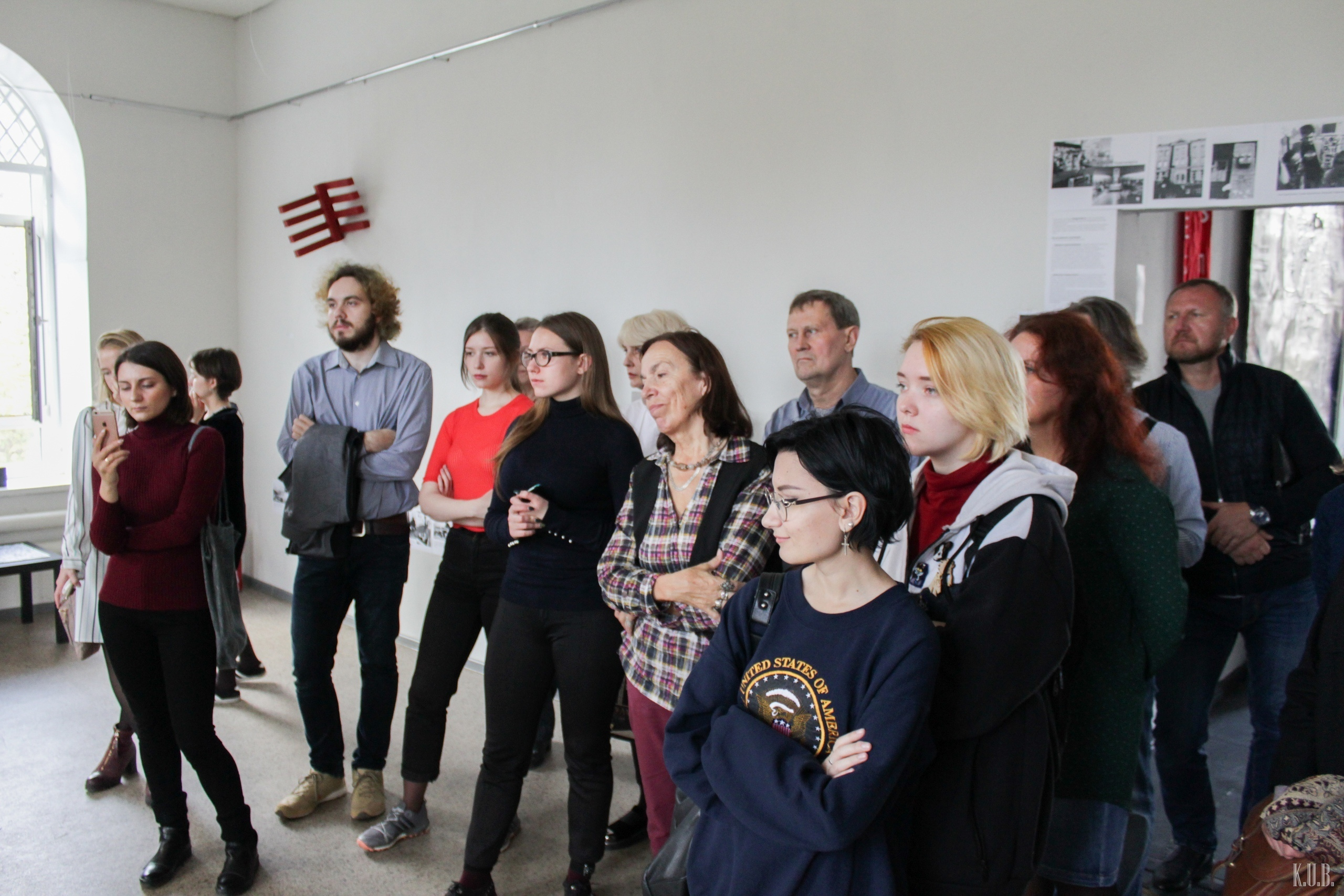 Акцион Кости. Акцион Кости - это игра на произведения искусства