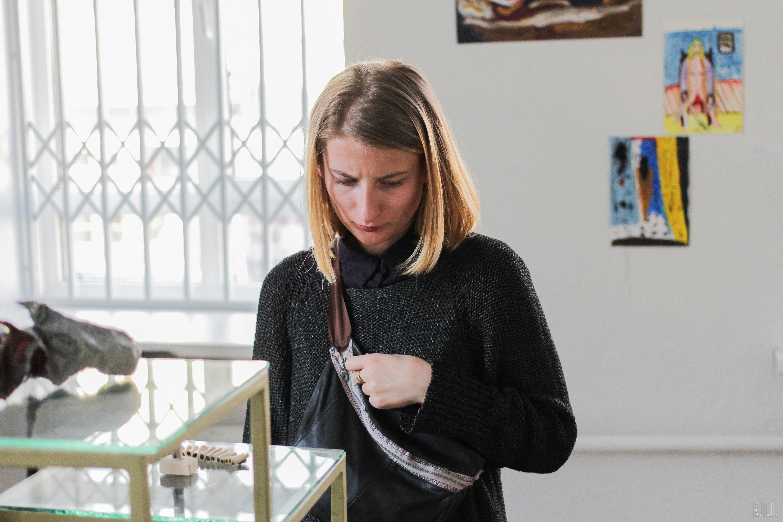 Акцион Кости. Акцион Кости - это игра на произведения искусства