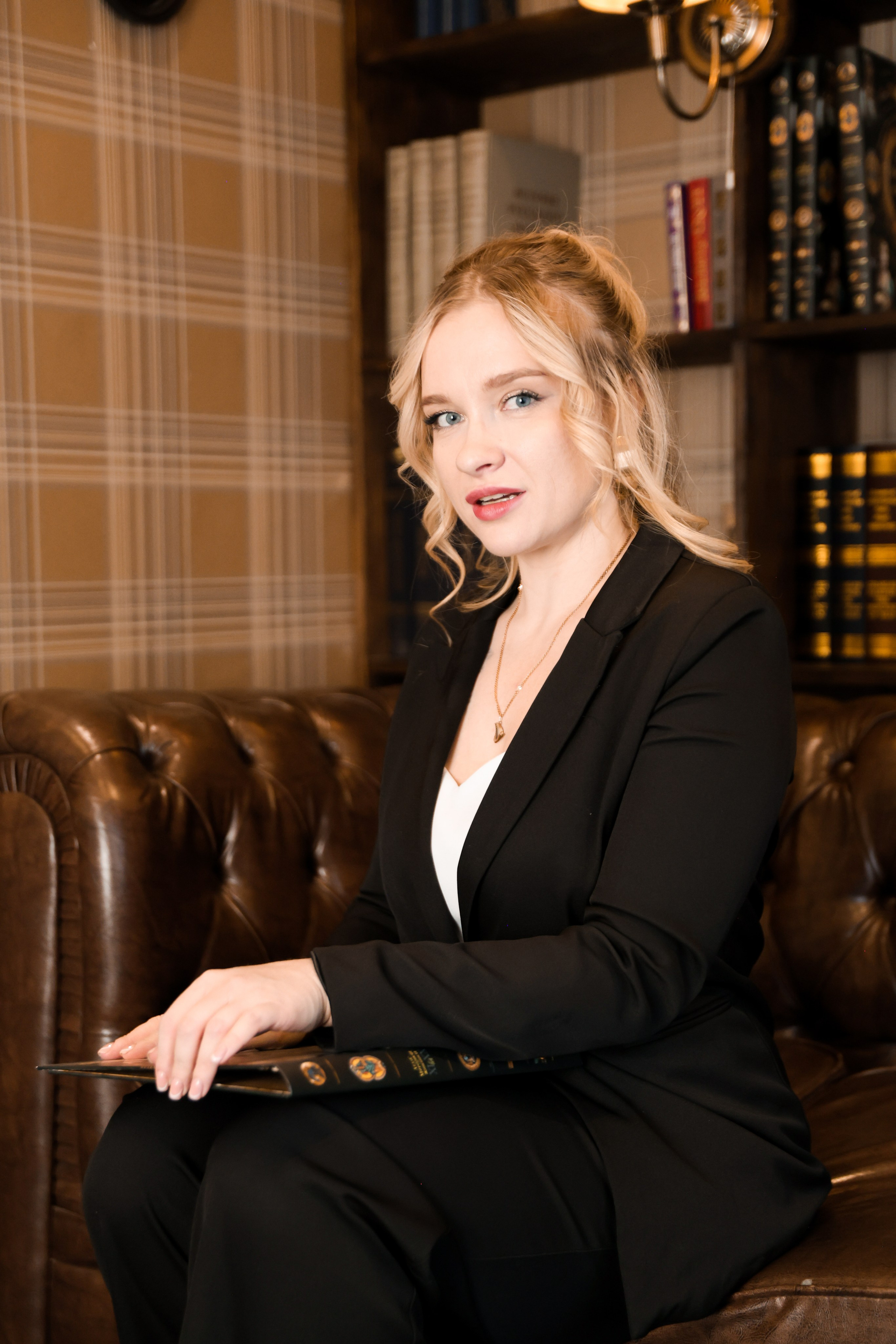 Елизавета. The EVL gallery