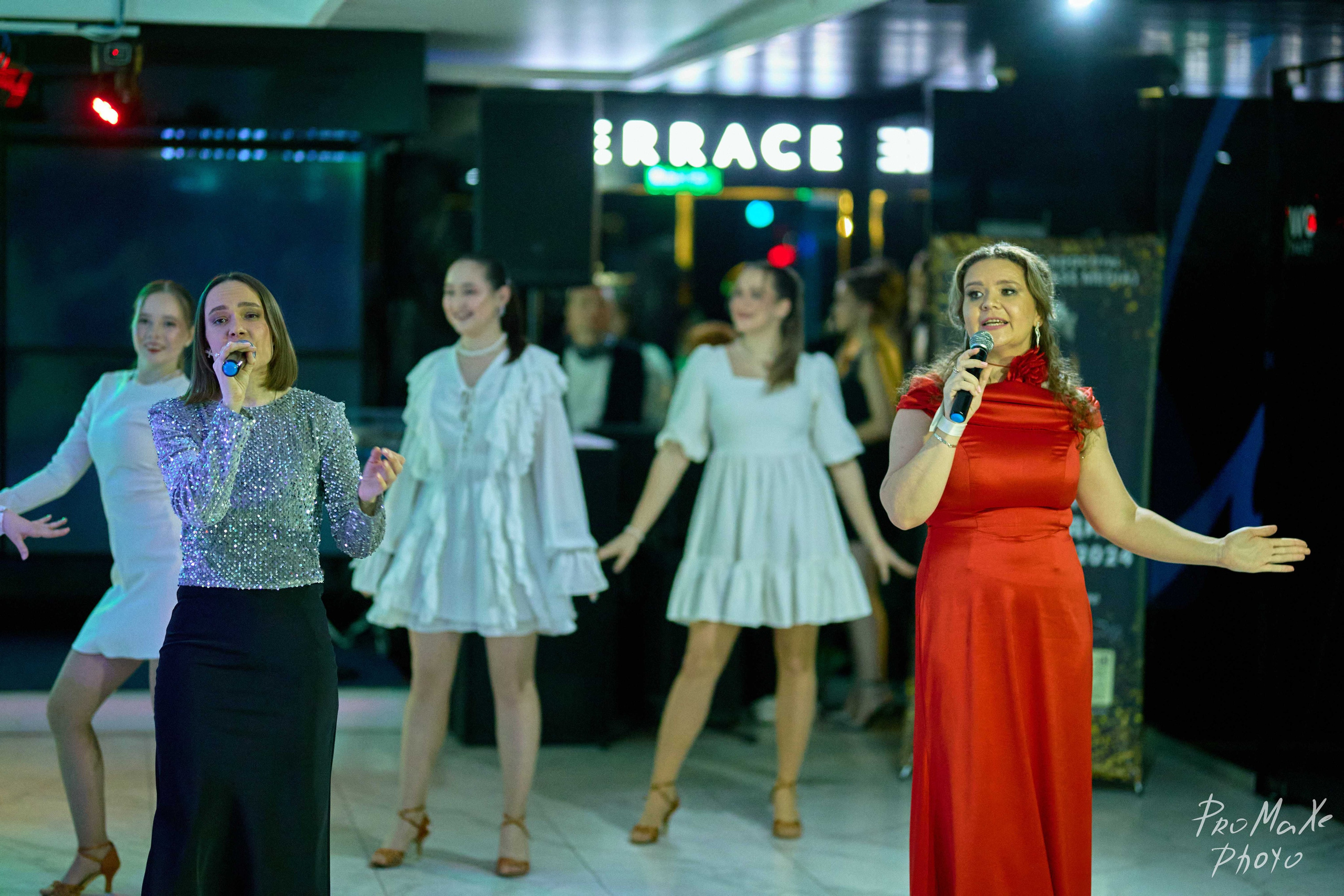 Зал КРАСА МАСС-МЕДИА ЧУВАШИИ. Владимир Суздалов (ProMaXe) — Портретный фотограф, тематические фотосессии в Чебоксарах