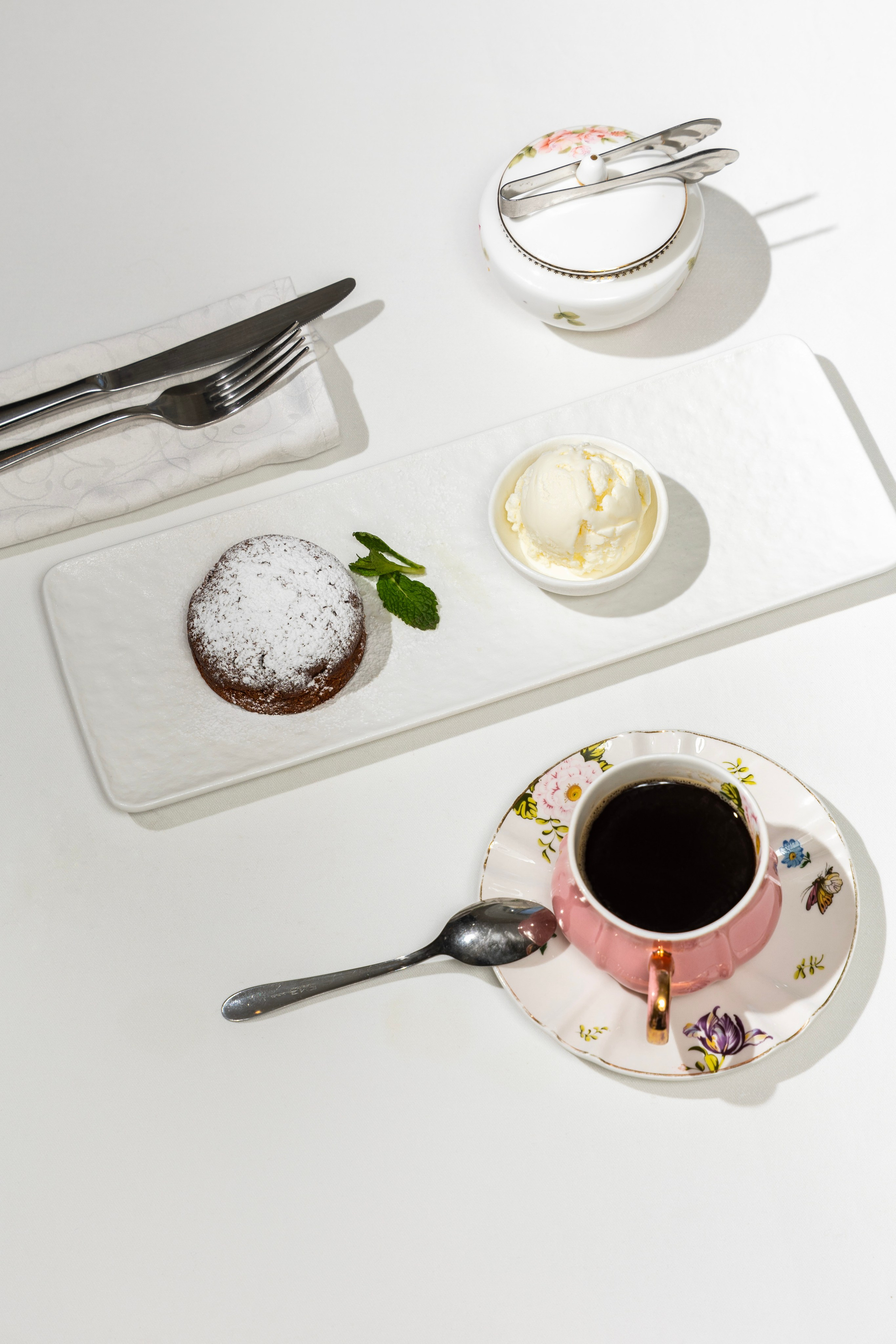 commercial editorial luxurynatural lightrestaurant photography beverage photography