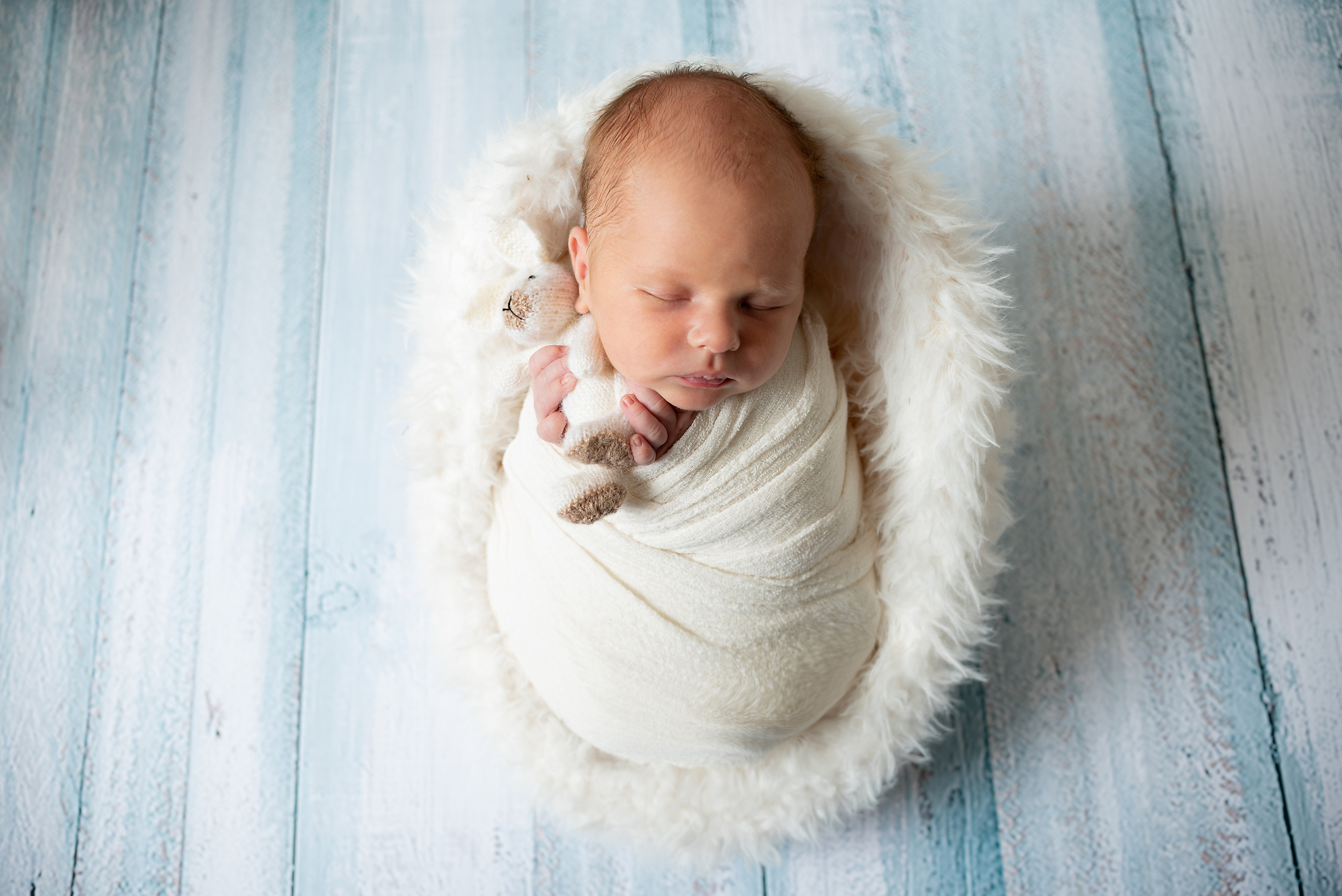 Фотограф новорожденных в Нижневартовске Лара Курдюкова