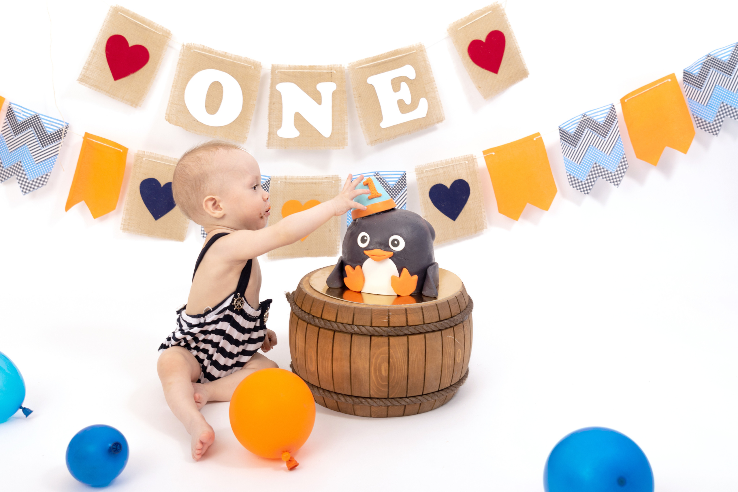 Первый День рождения. Фотограф новорожденных в Нижневартовске Лара Курдюкова