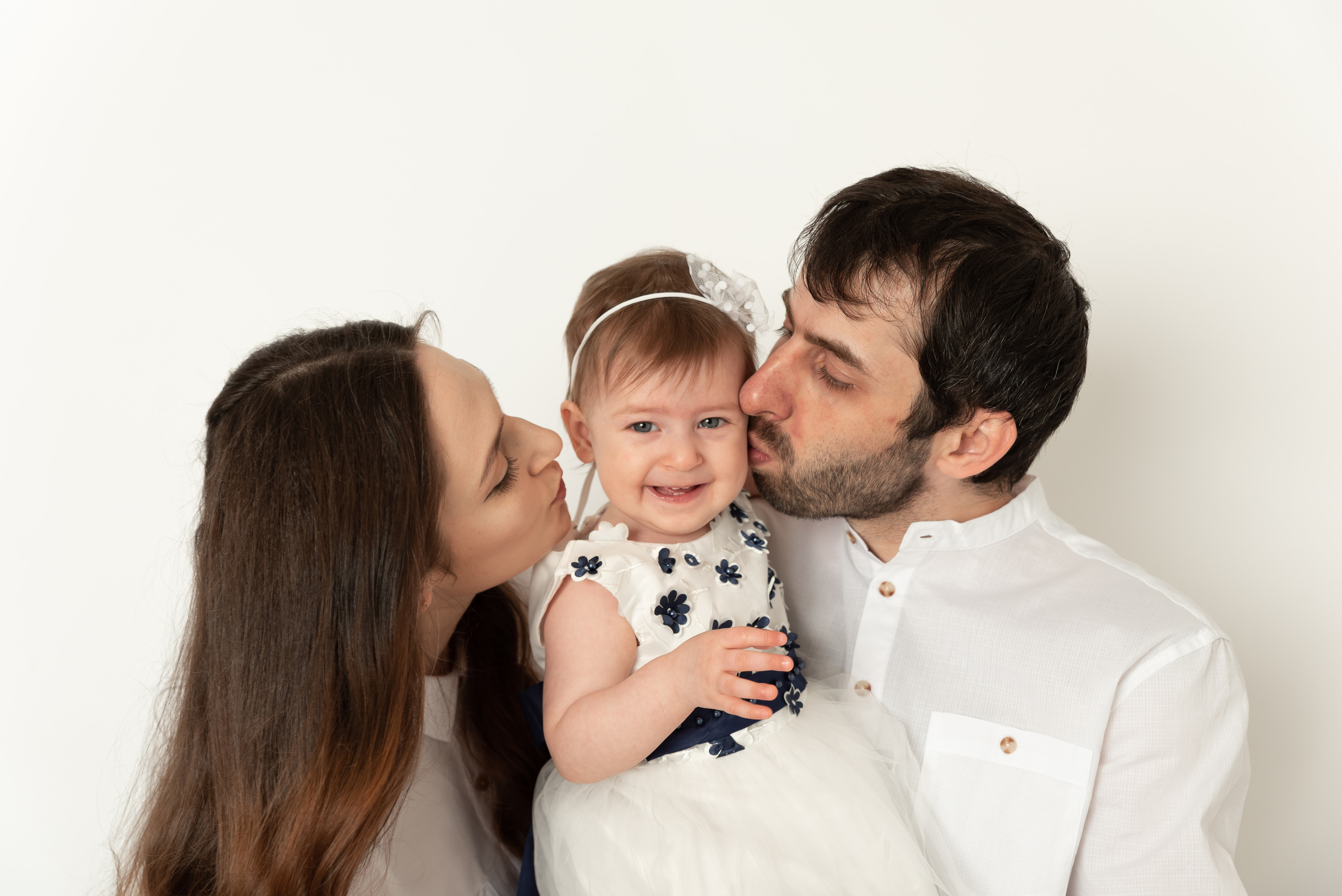 Первый Годик Патимат. Фотограф новорожденных в Нижневартовске Лара Курдюкова