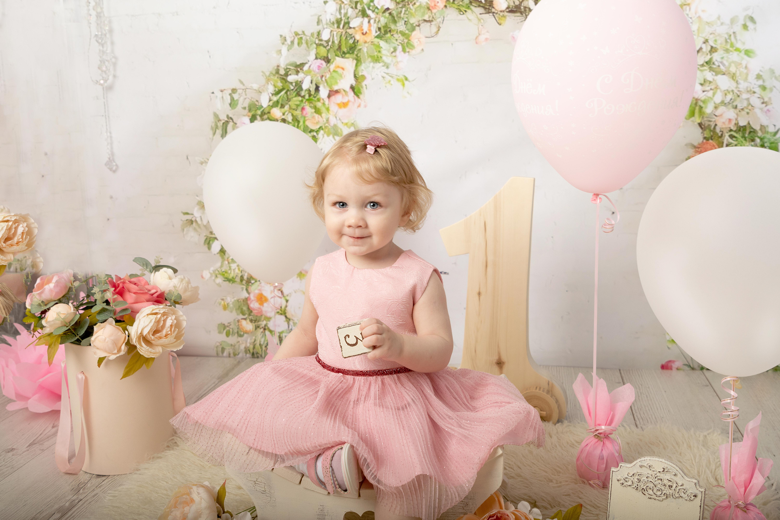 Первый День рождения. Фотограф новорожденных в Нижневартовске Лара Курдюкова