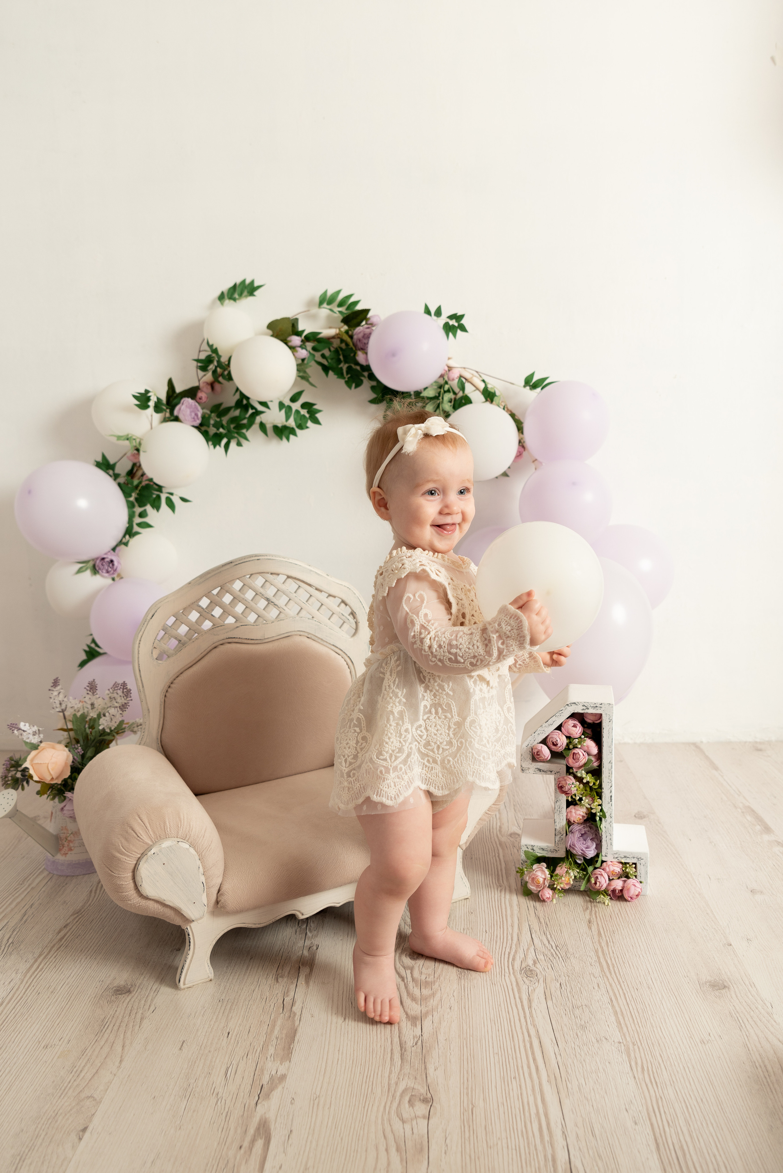 Годовасие «Всё включено» малышка Милана. Фотограф новорожденных в Нижневартовске Лара Курдюкова