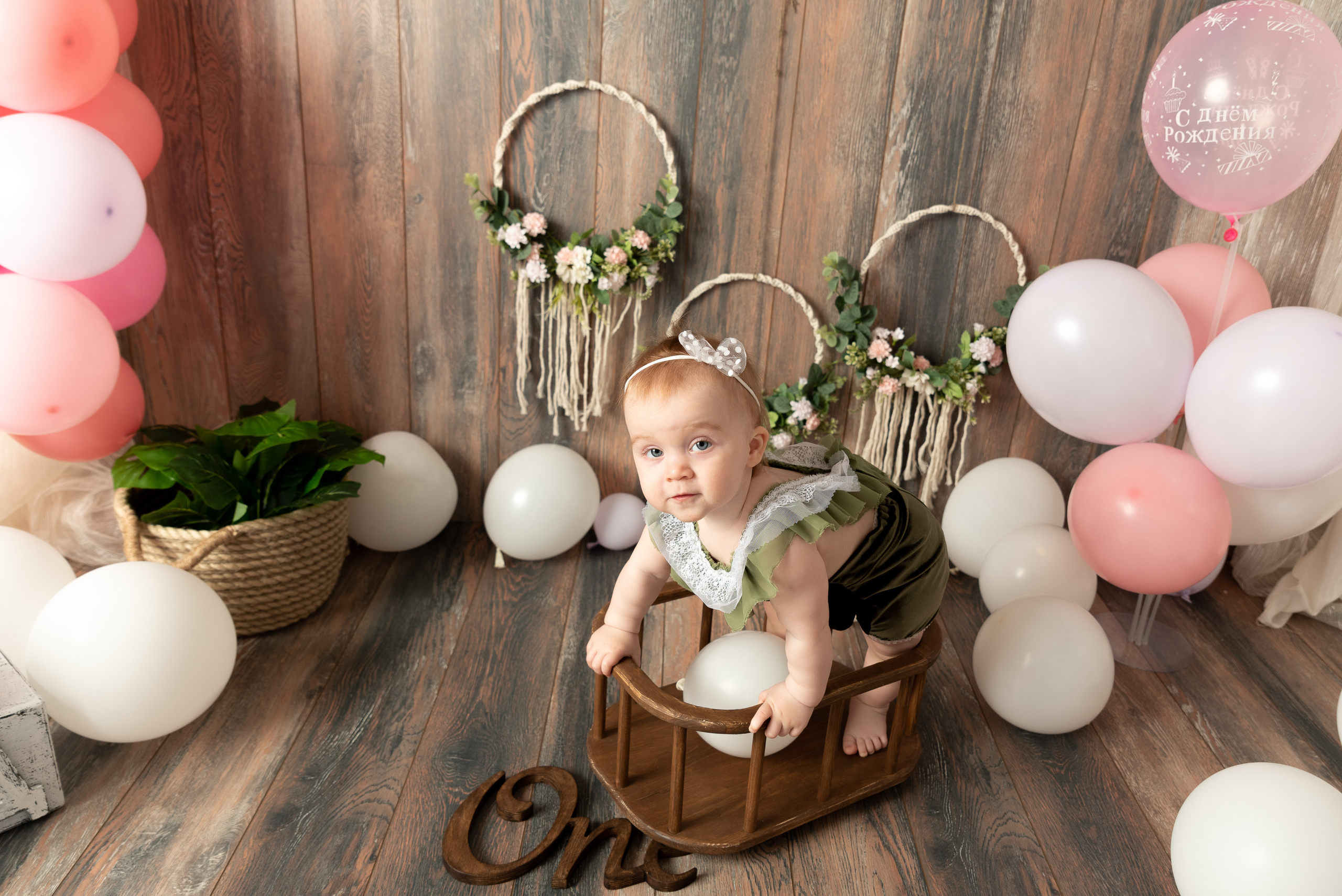 Годовасие «Всё включено» малышка Милана. Фотограф новорожденных в Нижневартовске Лара Курдюкова