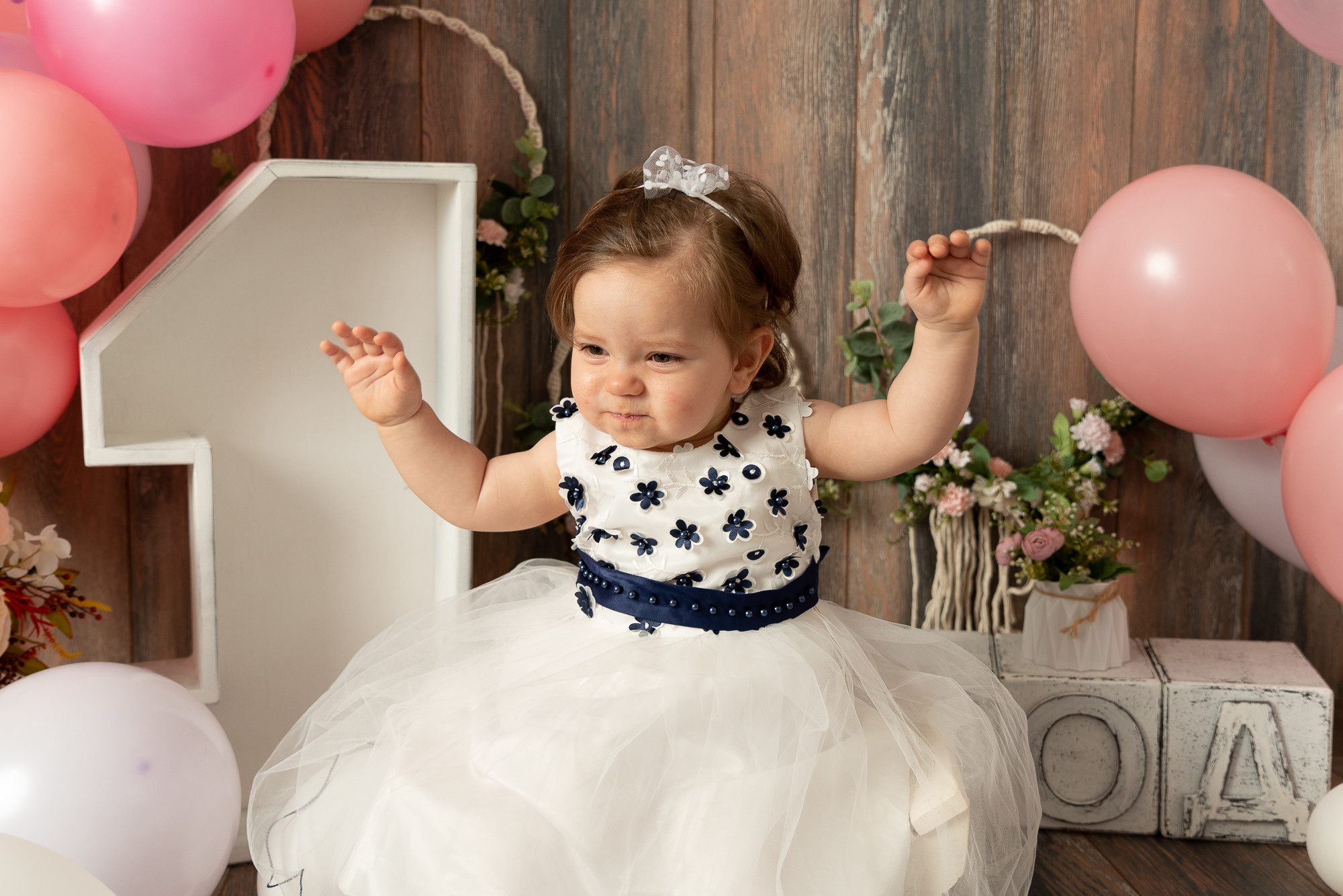 Первый Годик малышки Анны. Фотограф новорожденных в Нижневартовске Лара Курдюкова