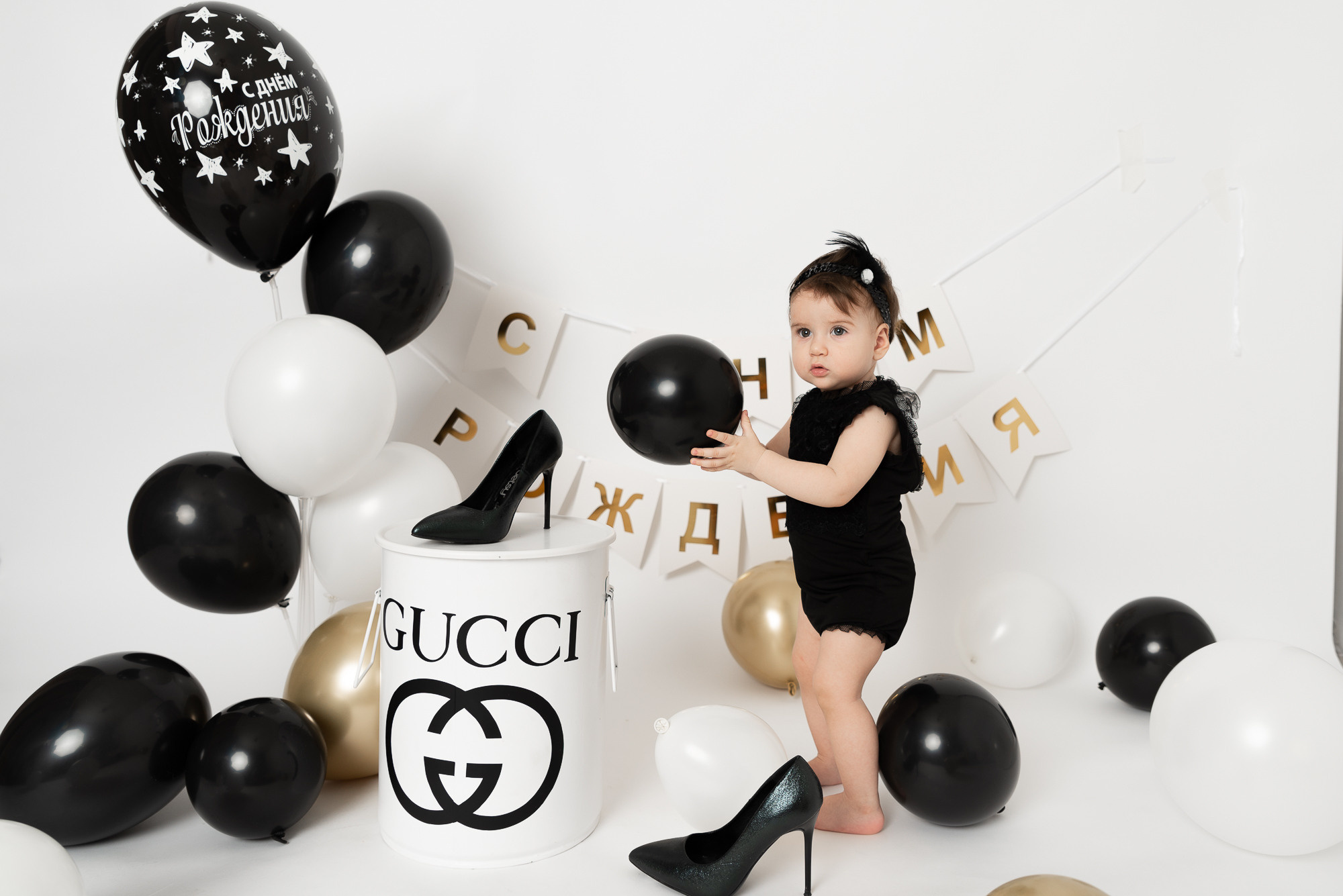 Первый День рождения. Фотограф новорожденных в Нижневартовске Лара Курдюкова