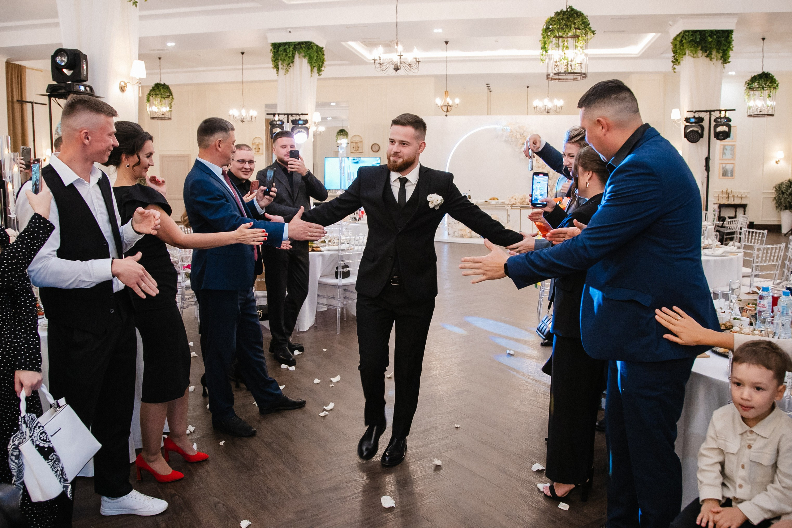 Екатерина + Андрей. Роман Урумбаев фотограф Нижневартовск