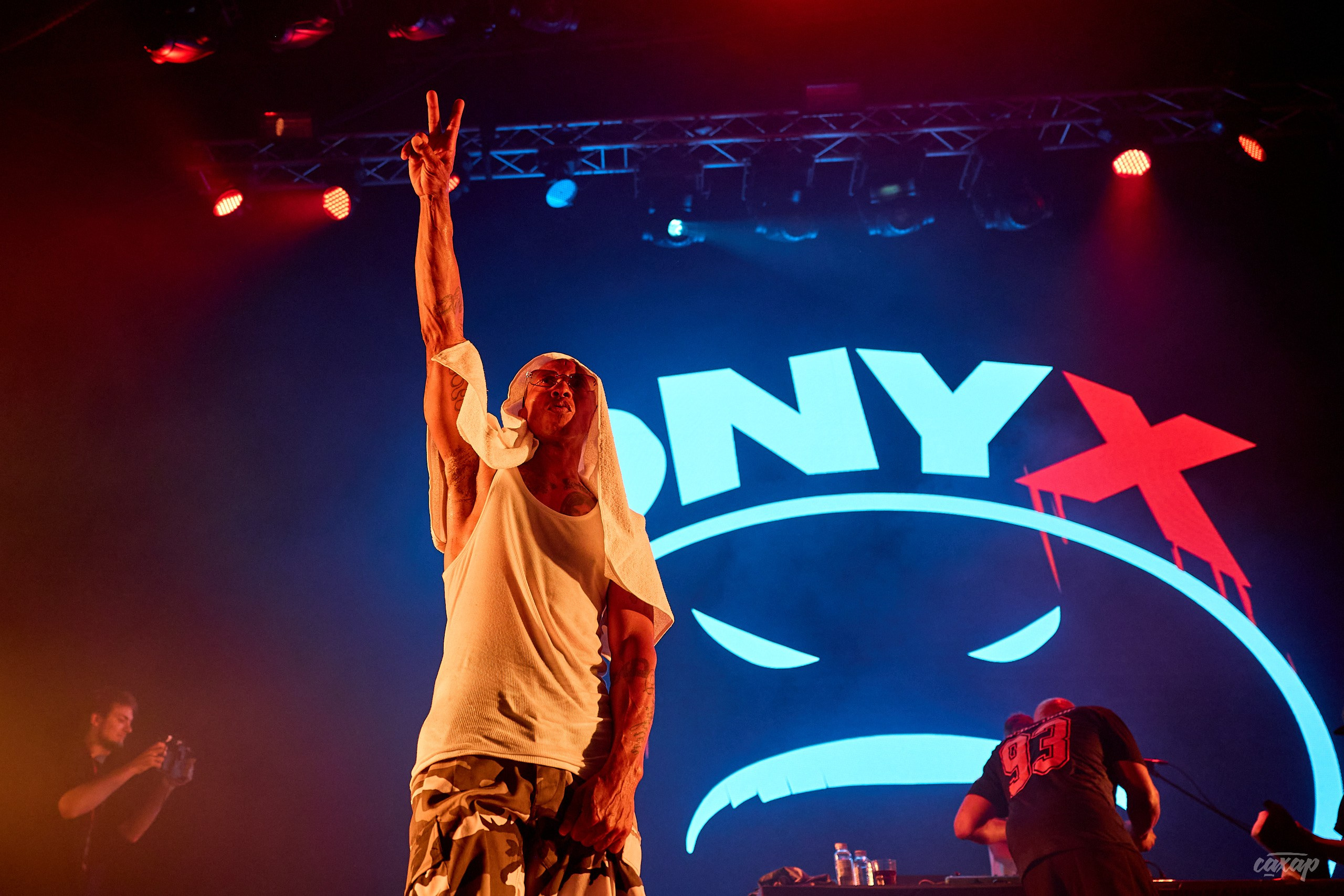 ONYX. Профессиональный фотограф в Екатеринбурге Юра Сахар