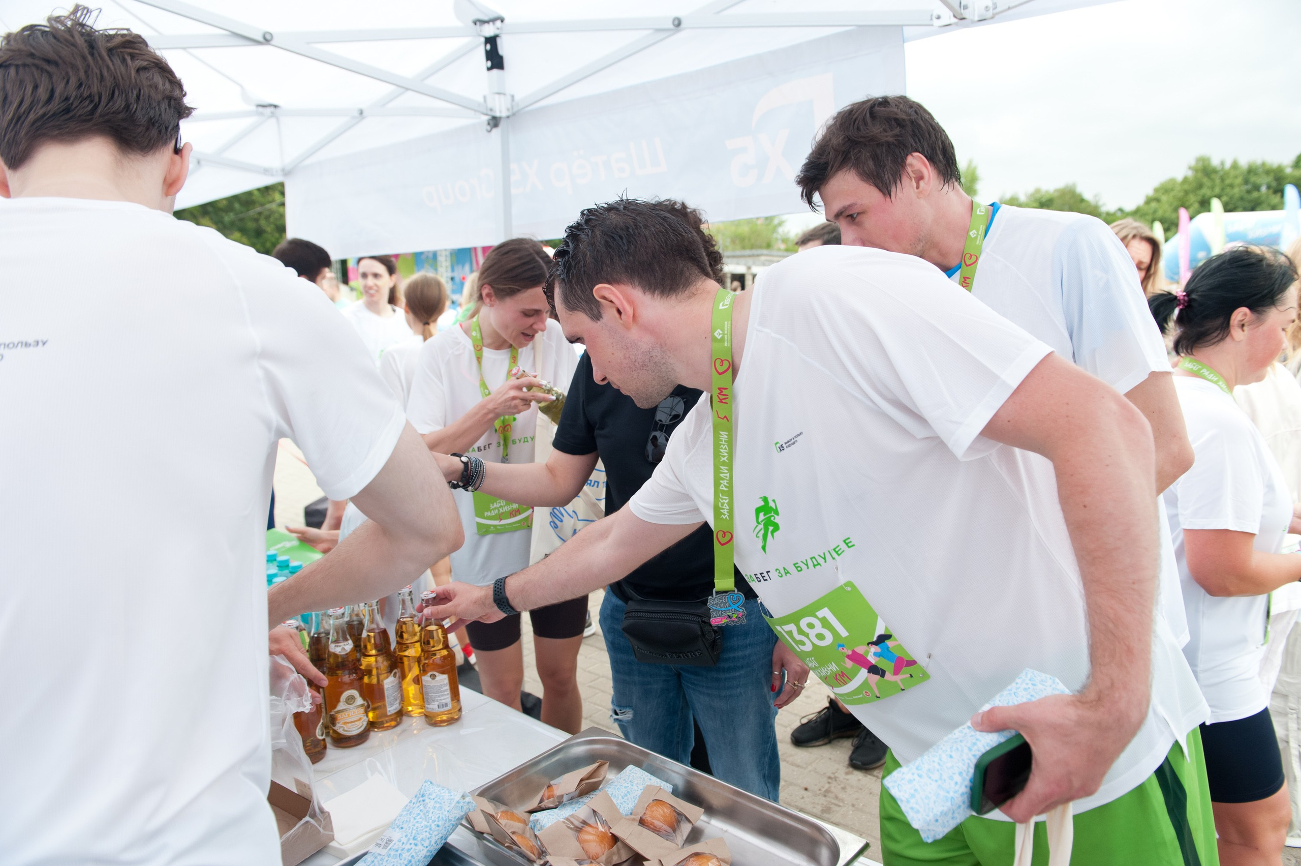 Корпоративное. Забег X5 Retail Group. Репортажный фотограф и видеограф Слава Думчев. Тимбилдинги, отчетники, корпоративы