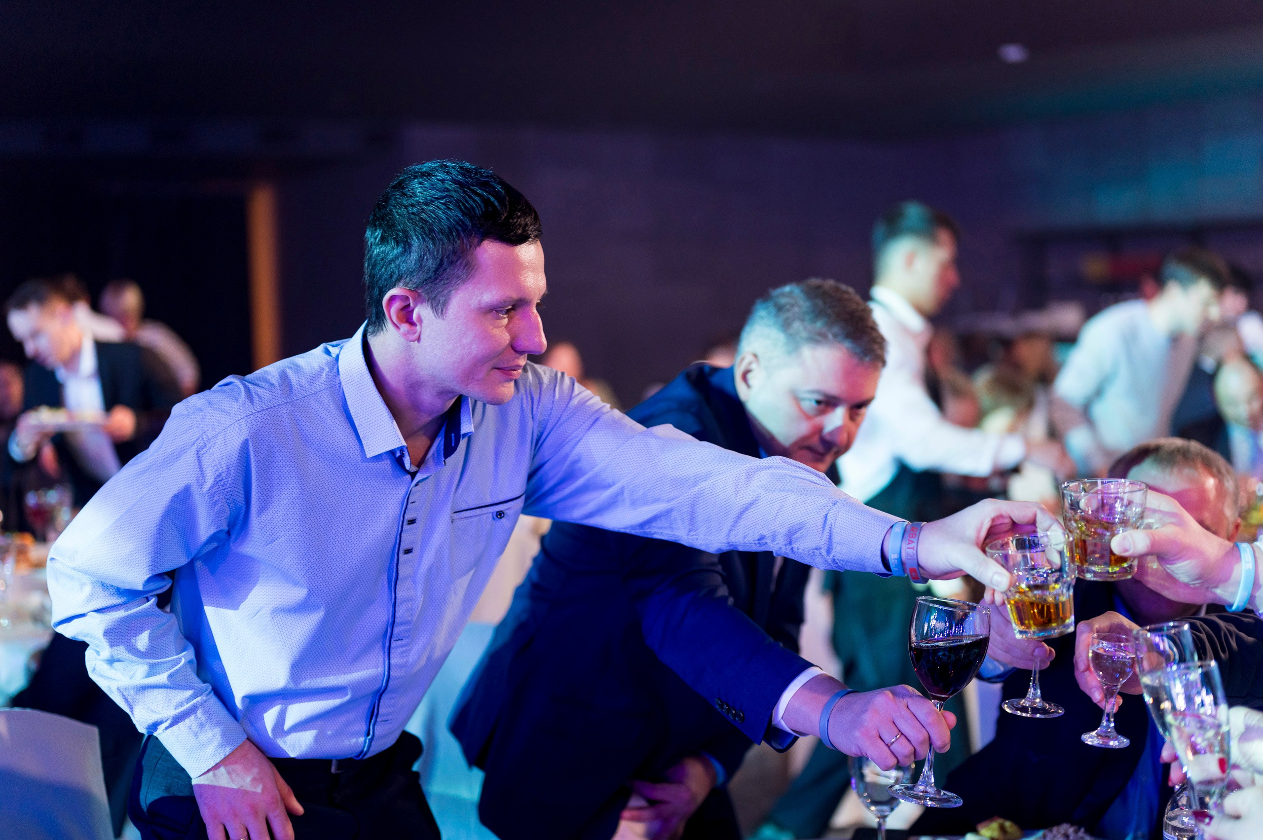 Корпоратив Акку-Фертриб. Репортажный фотограф и видеограф Слава Думчев. Тимбилдинги, отчетники, корпоративы