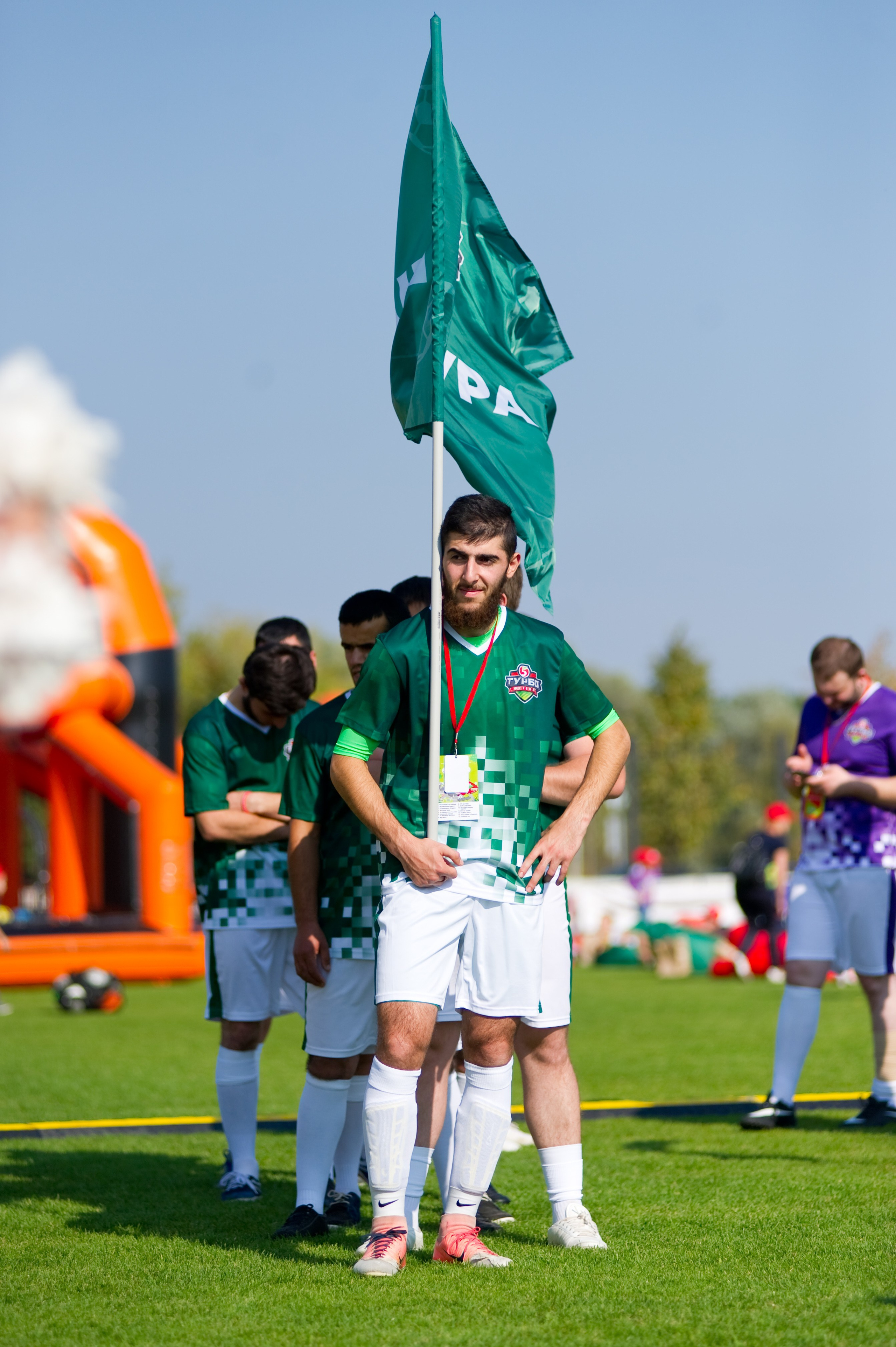 Турбофутбол (корпоративное соревнование «Пятерочки»). Репортажный фотограф и видеограф Слава Думчев. Тимбилдинги, отчетники, корпоративы