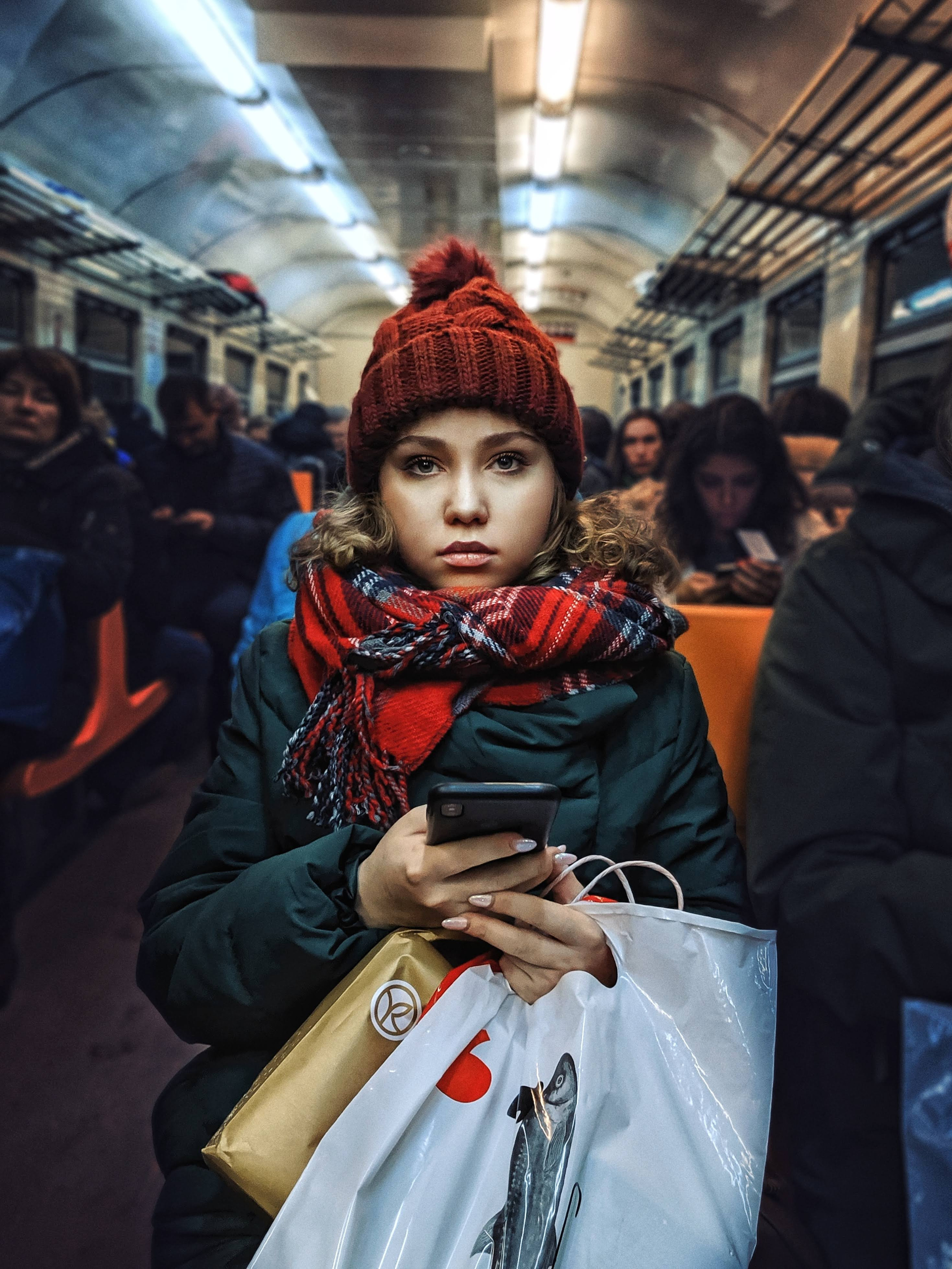 In trains. Dmitry Shamin Photographier | Street Photos