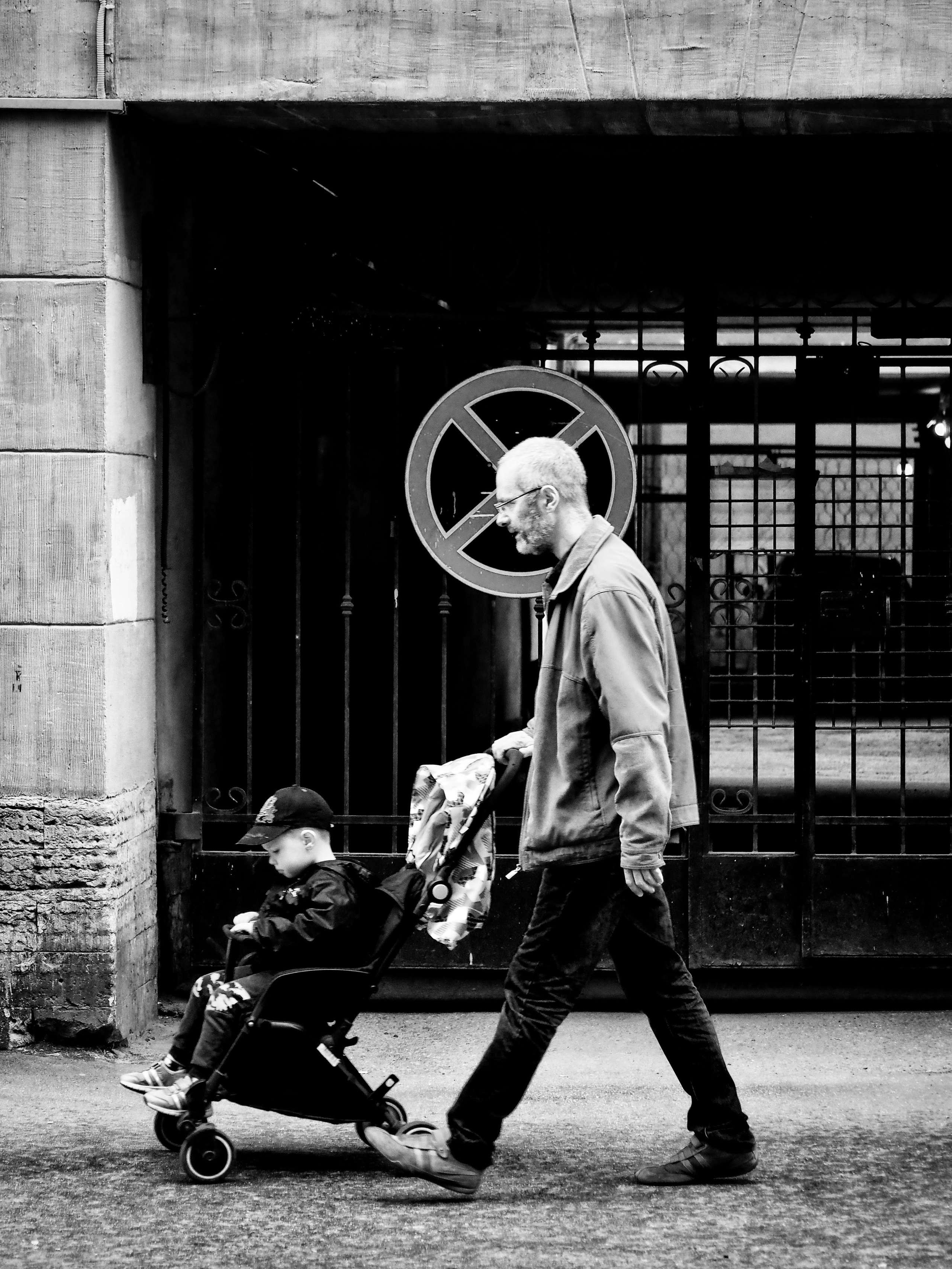 Saints among us. Dmitry Shamin Photographier | Street Photos