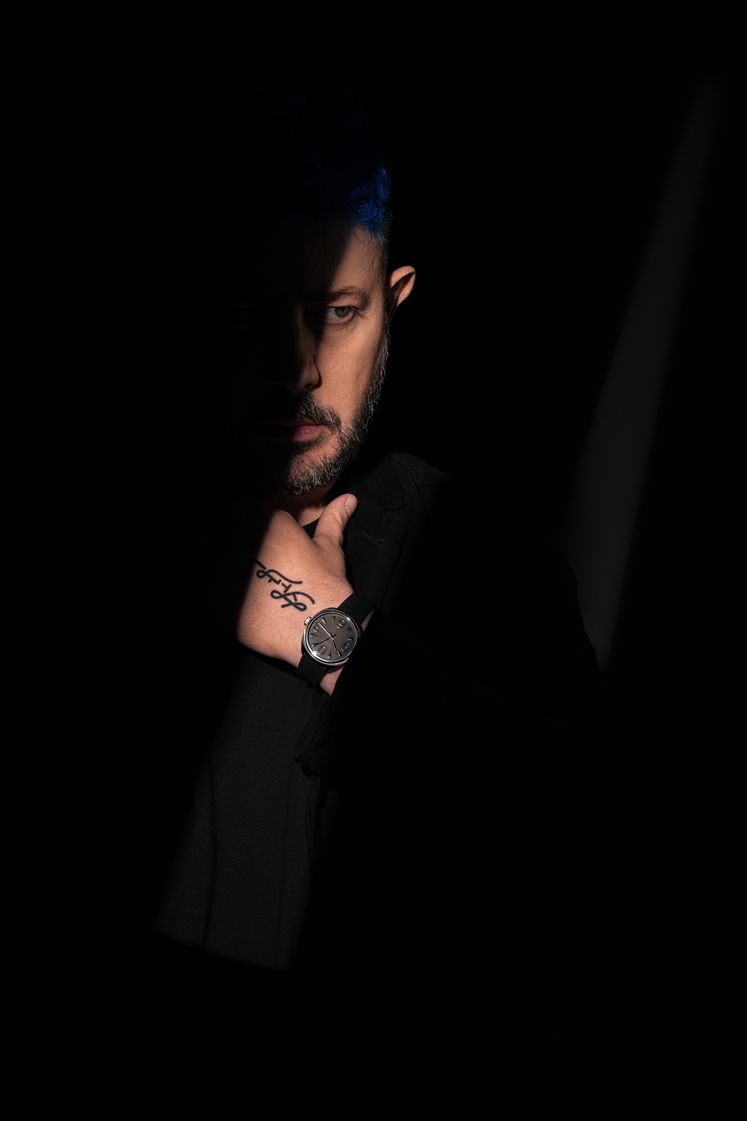 @Temalebedev для @raketawatcher                                                                         Ph: Anton Sokolov                                                                                                  Retoucher: @retouch.komissarova  