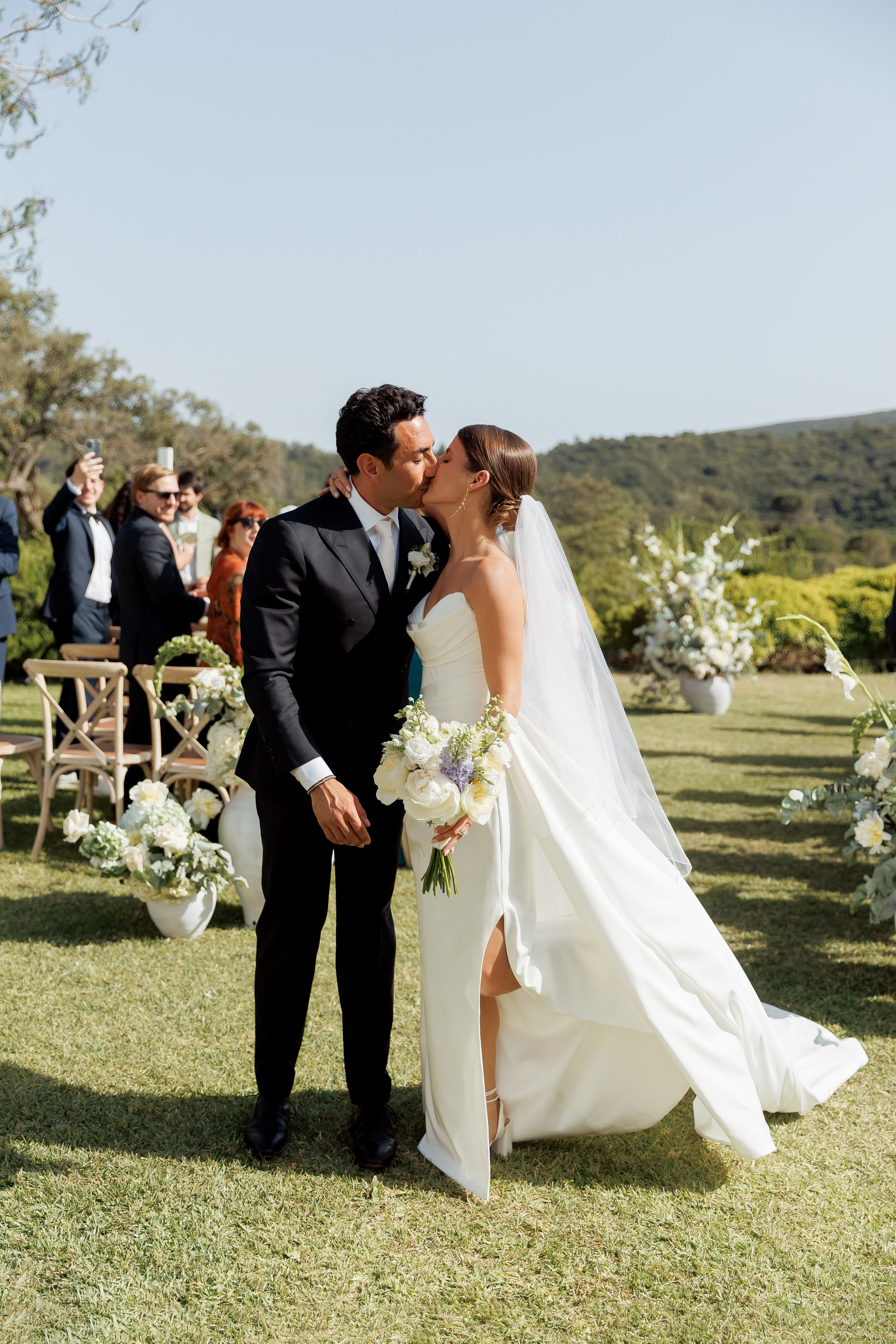 T & E. Wedding photographer